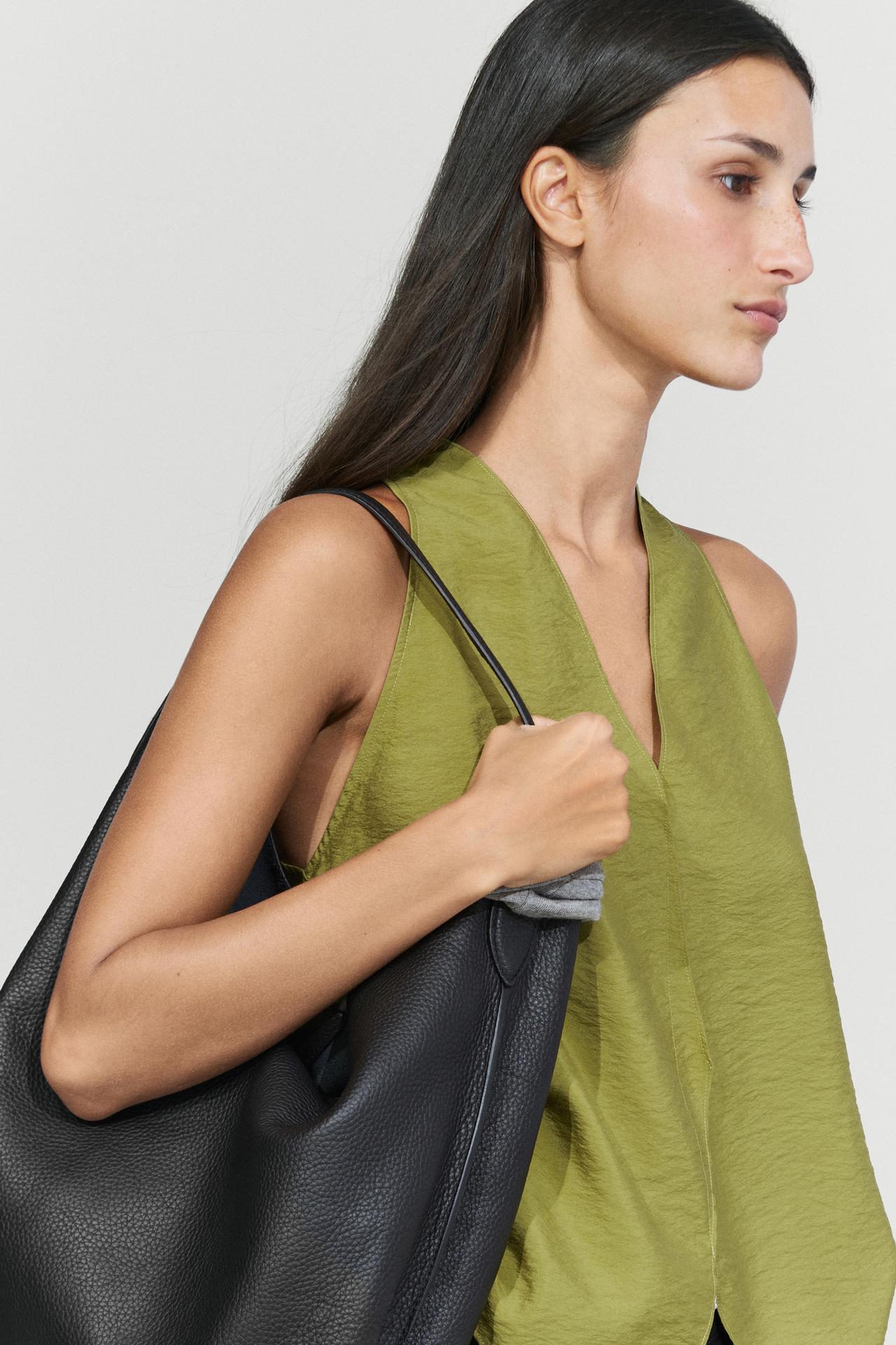 Flowing surplice halter top — Green