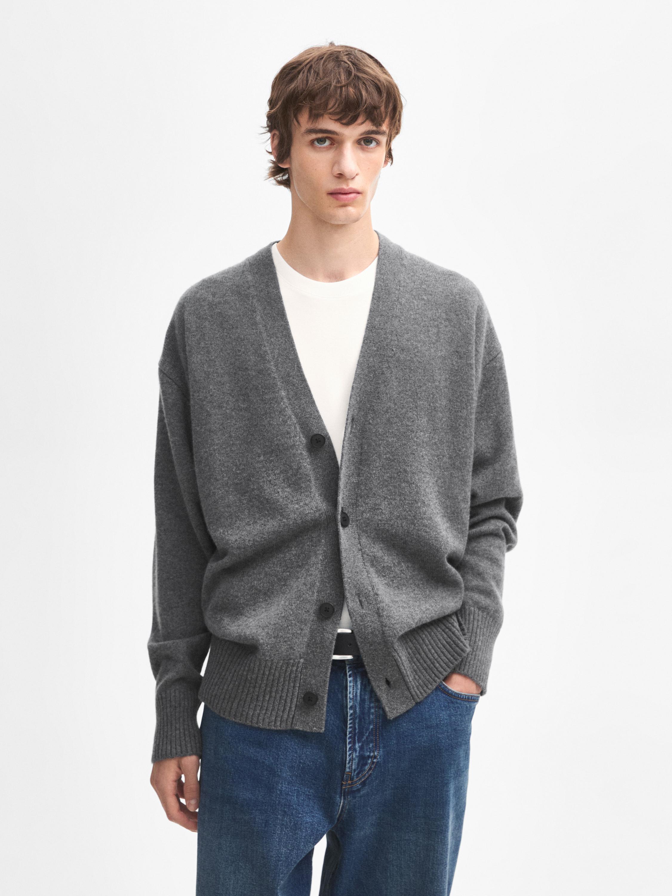 100% cashmere button-up knit cardigan