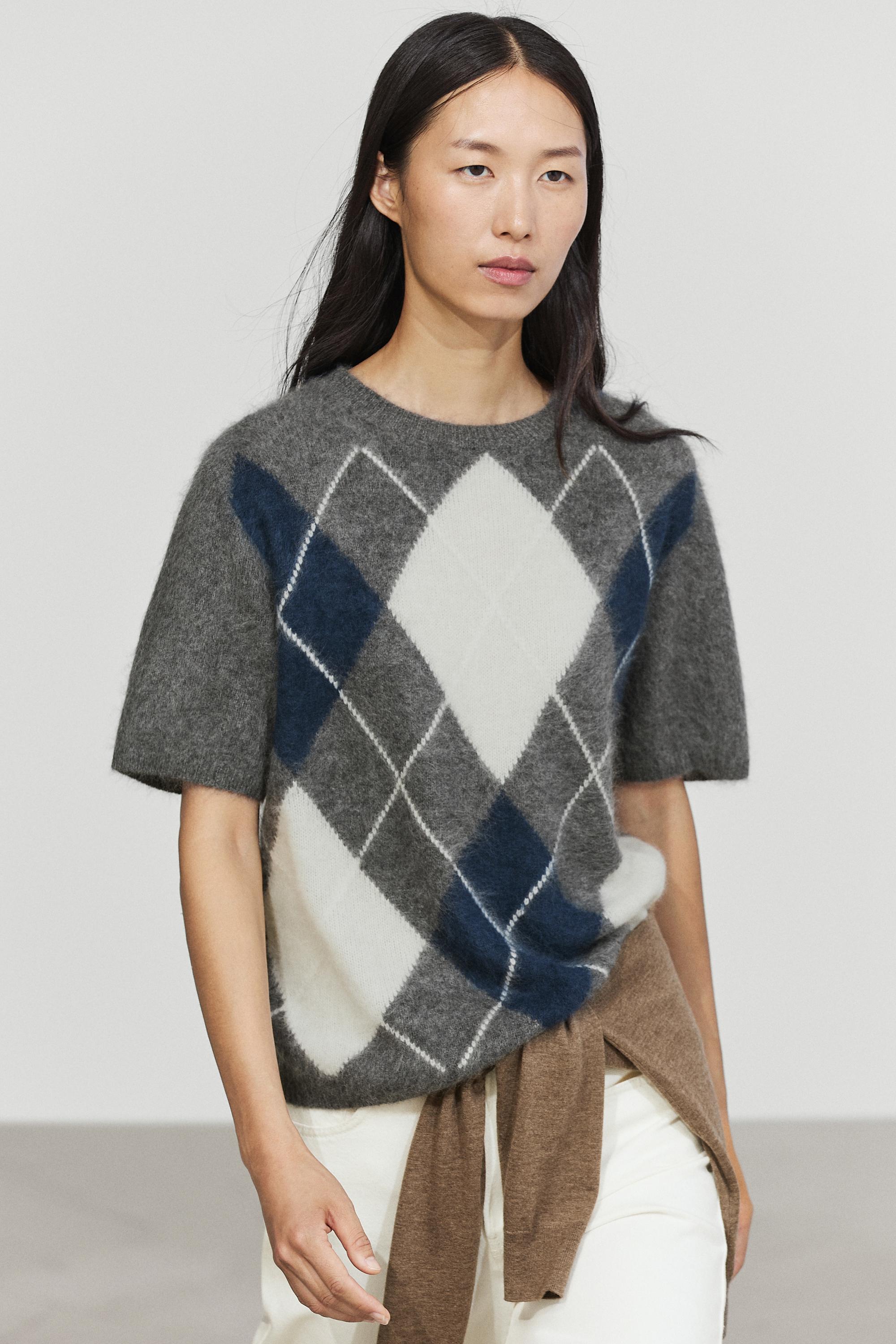 Wool cashmere argyle short sleeve knit sweater