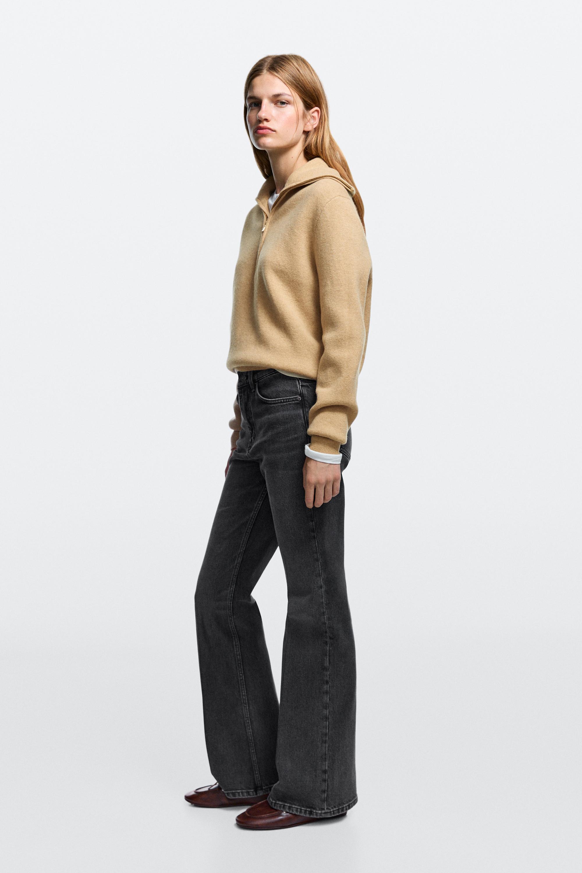 Mid-waist flare fit jeans — BLACK