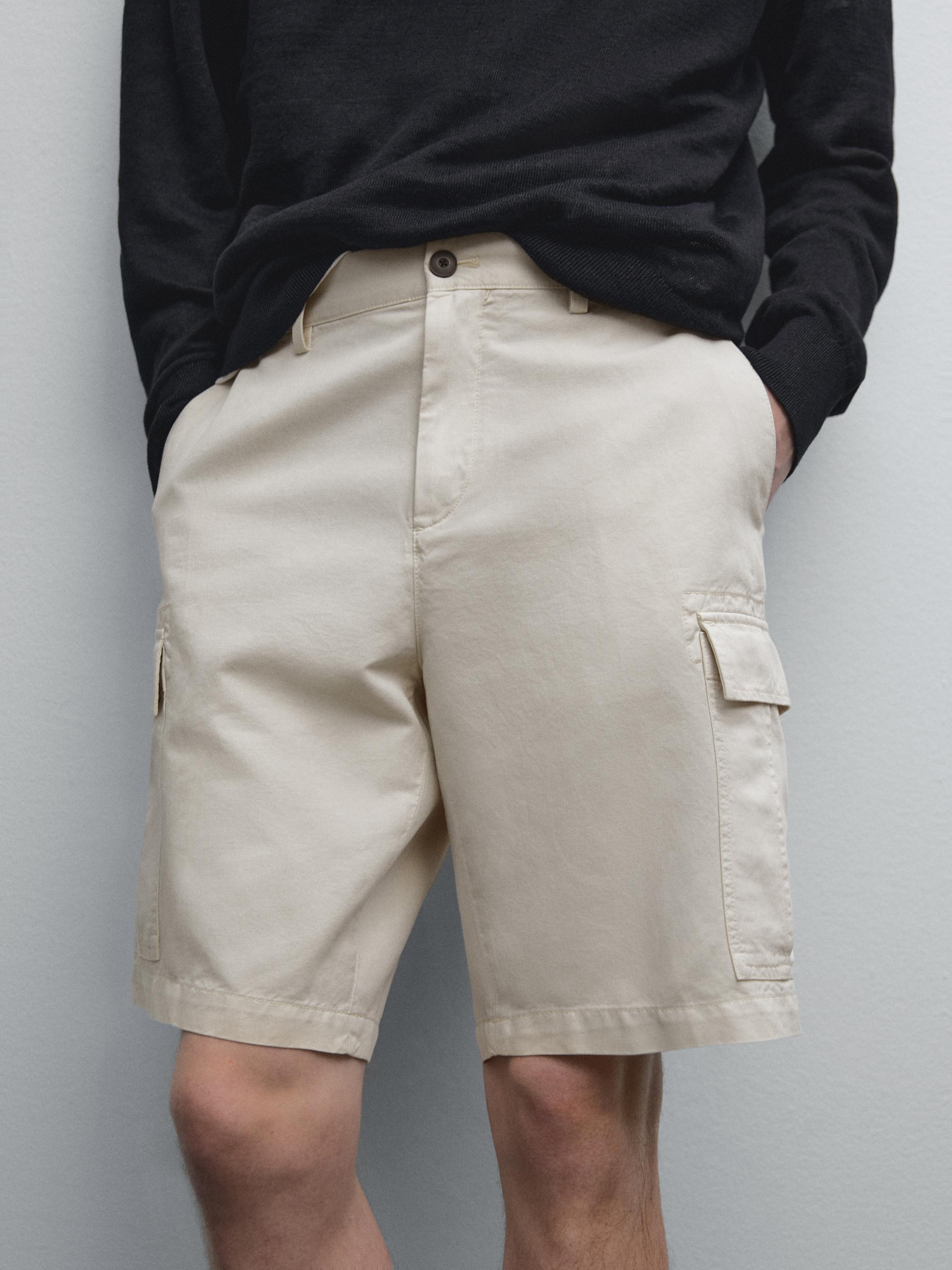 Cotton blend cargo Bermuda shorts