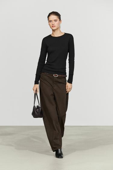 Long sleeve T-shirt with cuff detail — BLACK 1