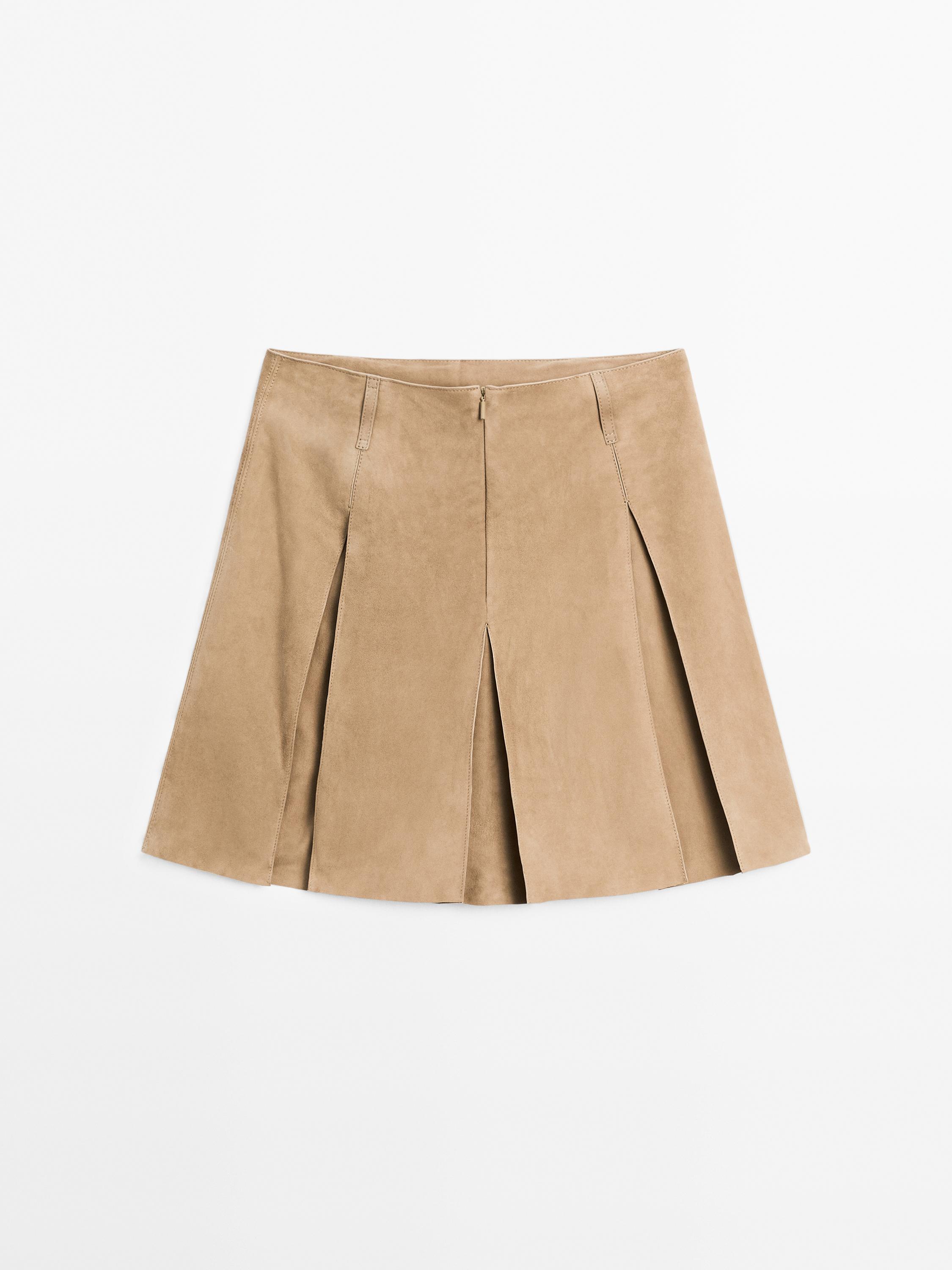 Pleated suede leather skirt