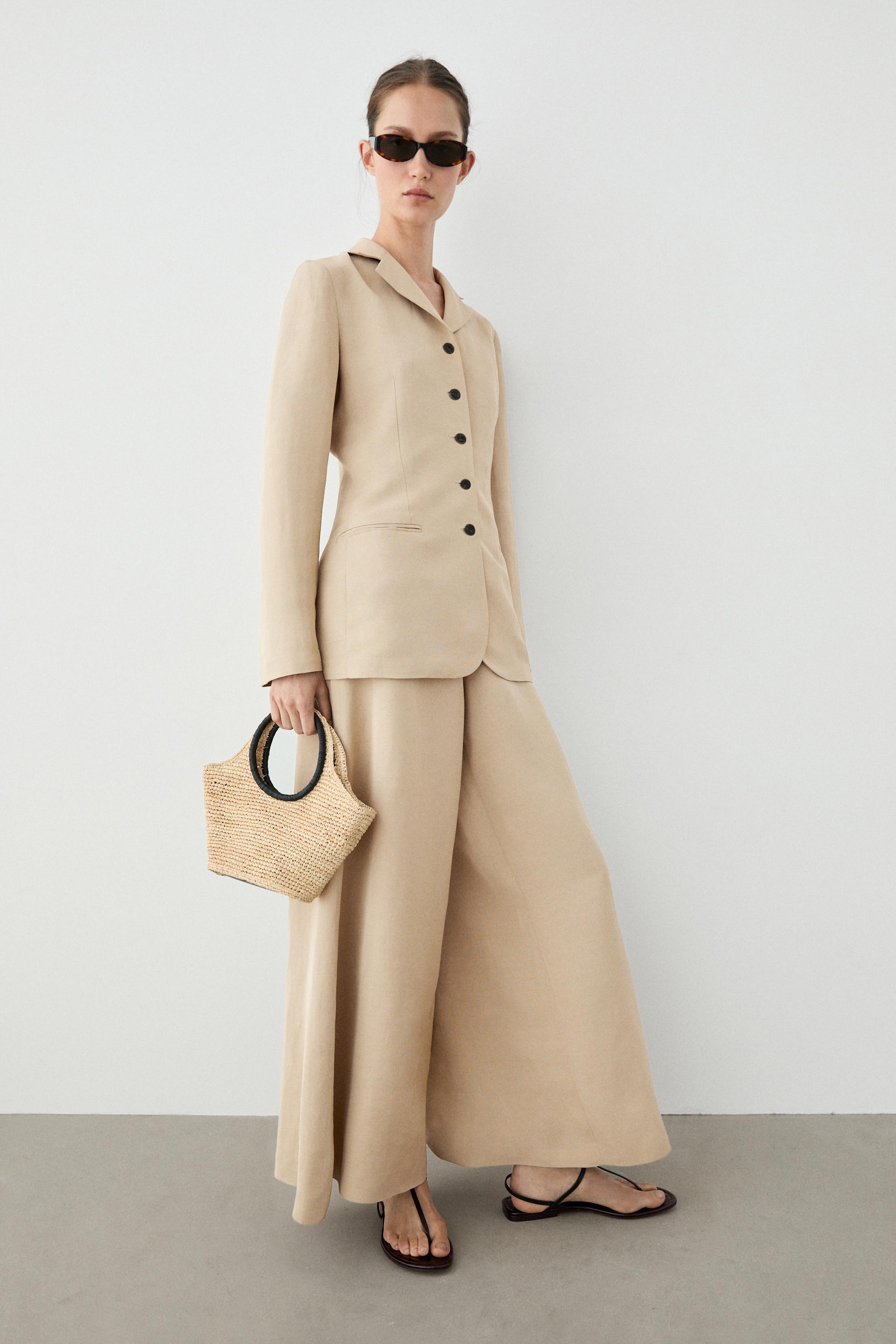 Flowing buttoned blazer — BEIGE