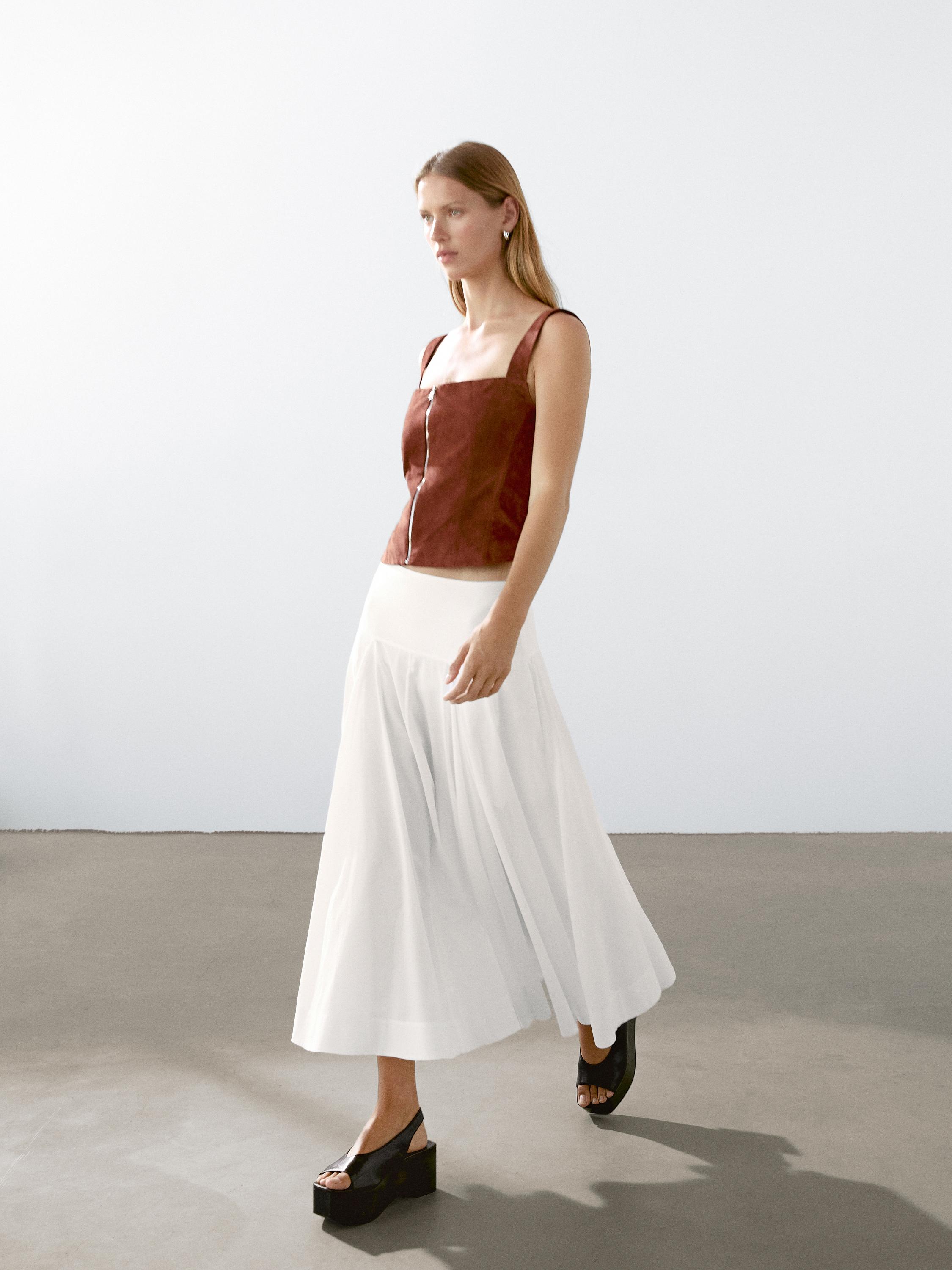 Usnjen top z zadrgo iz semiša