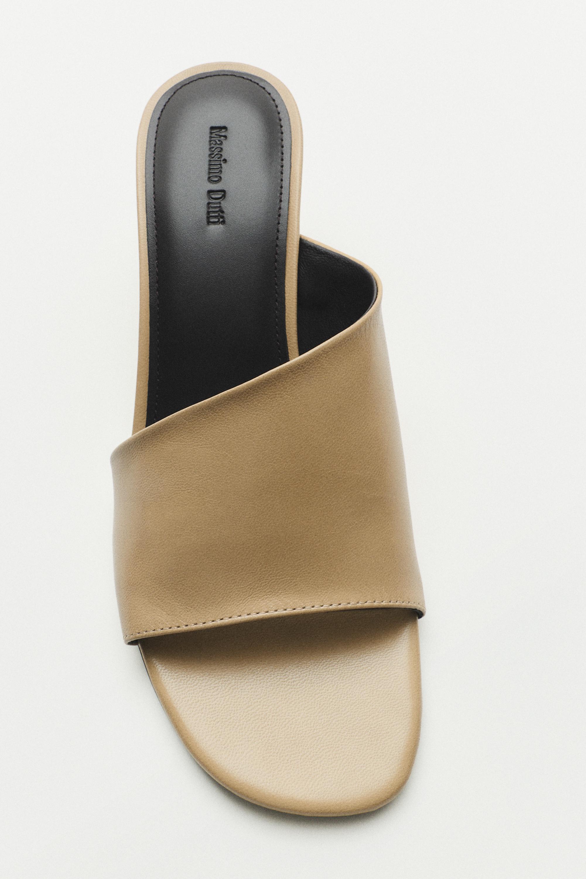 Soft leather wedge heel sandals — BEIGE