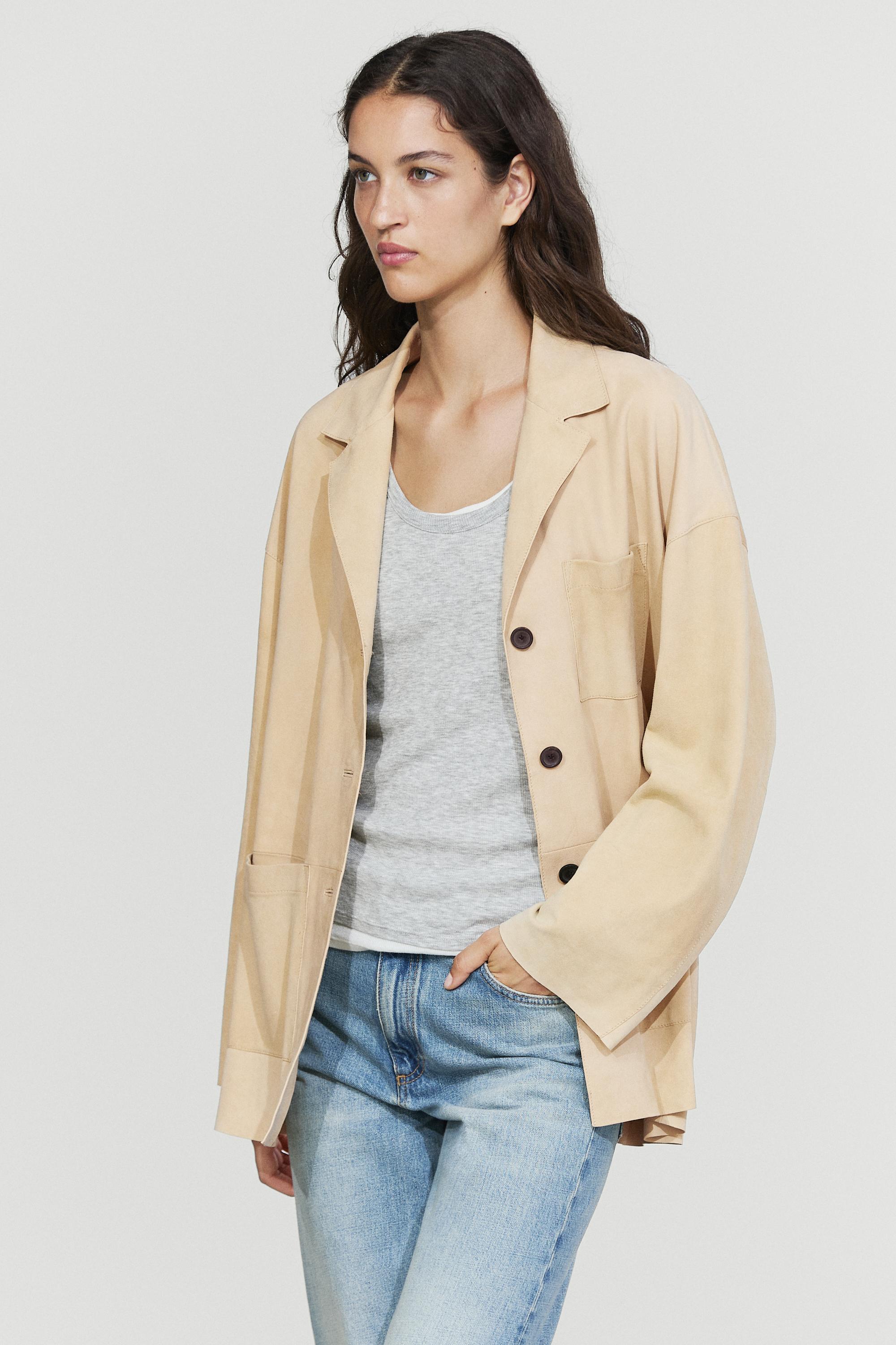 Suede leather blazer with pockets