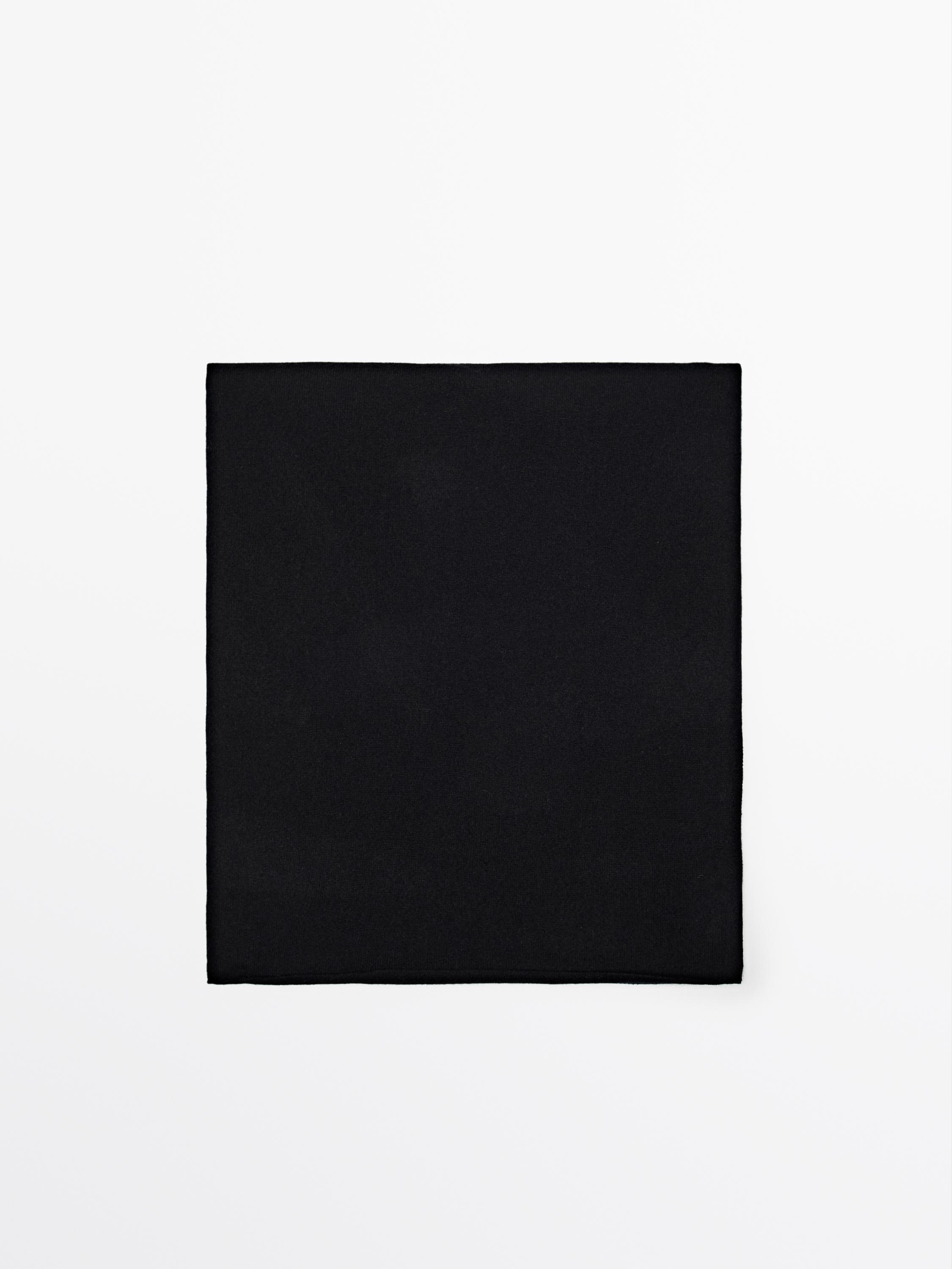 100% cashmere scarf