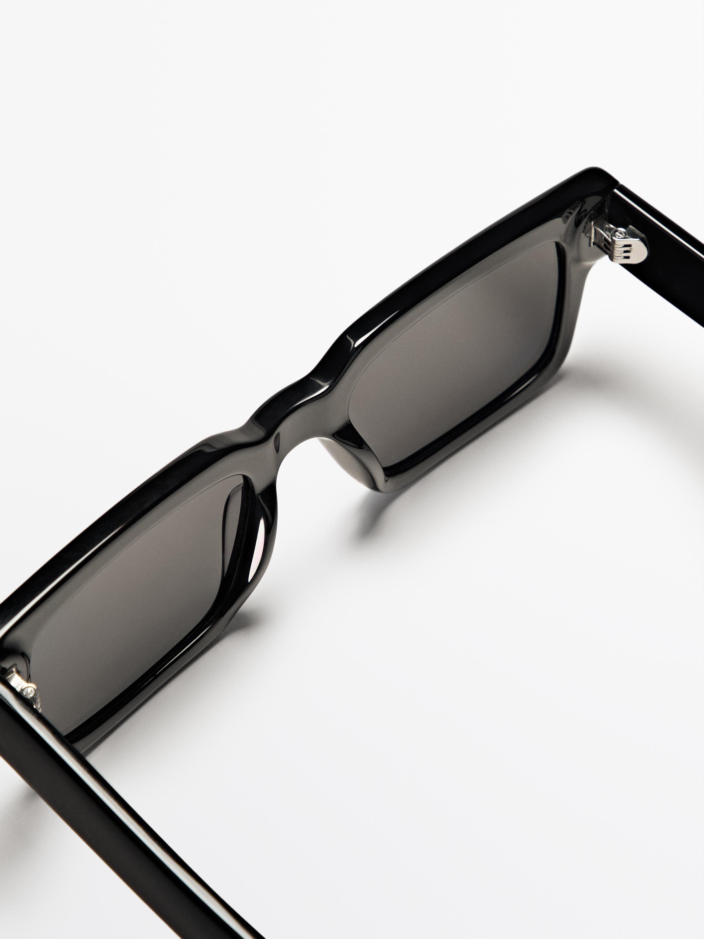 Rectangular sunglasses