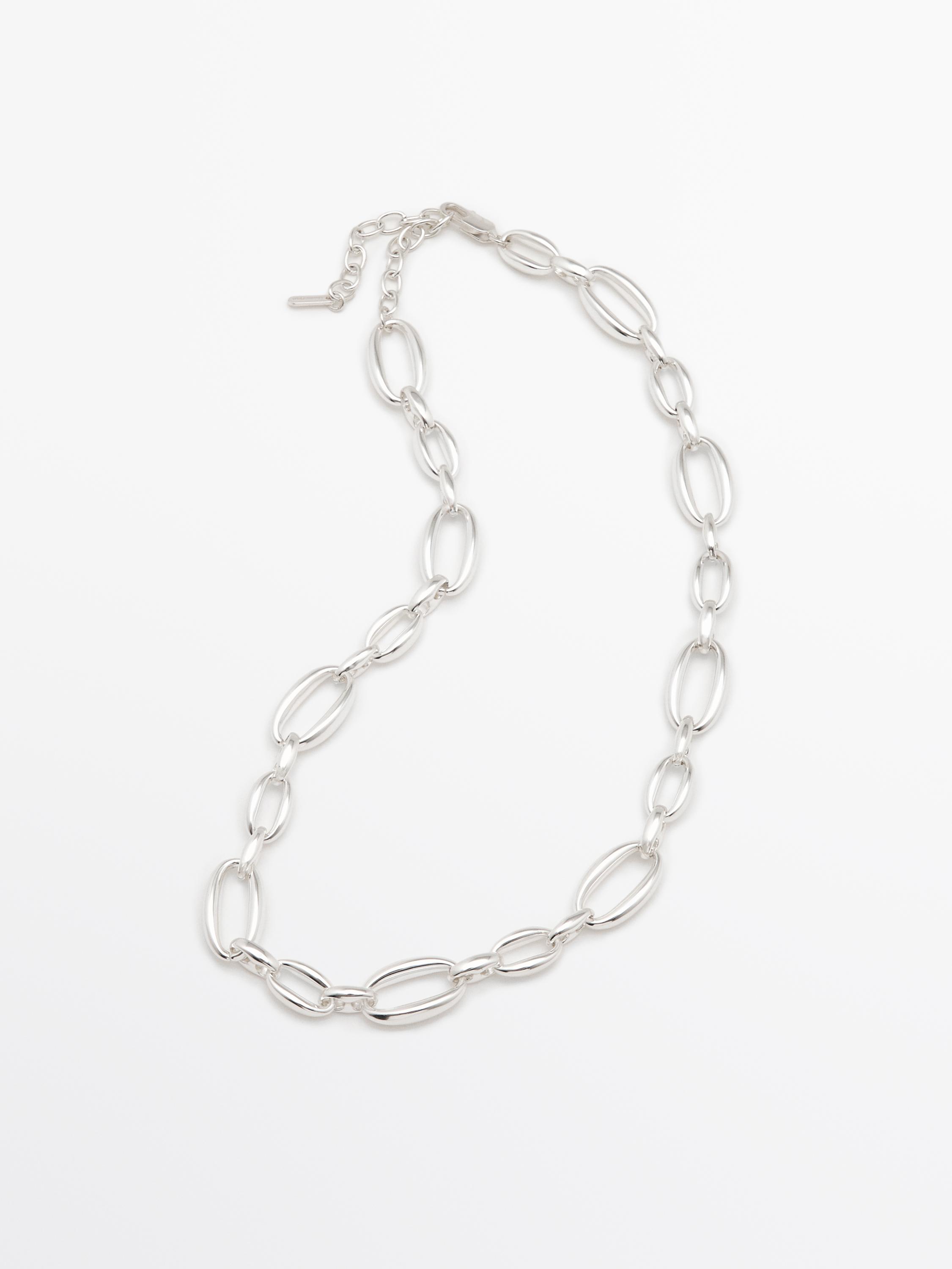Silver-toned chain link necklace