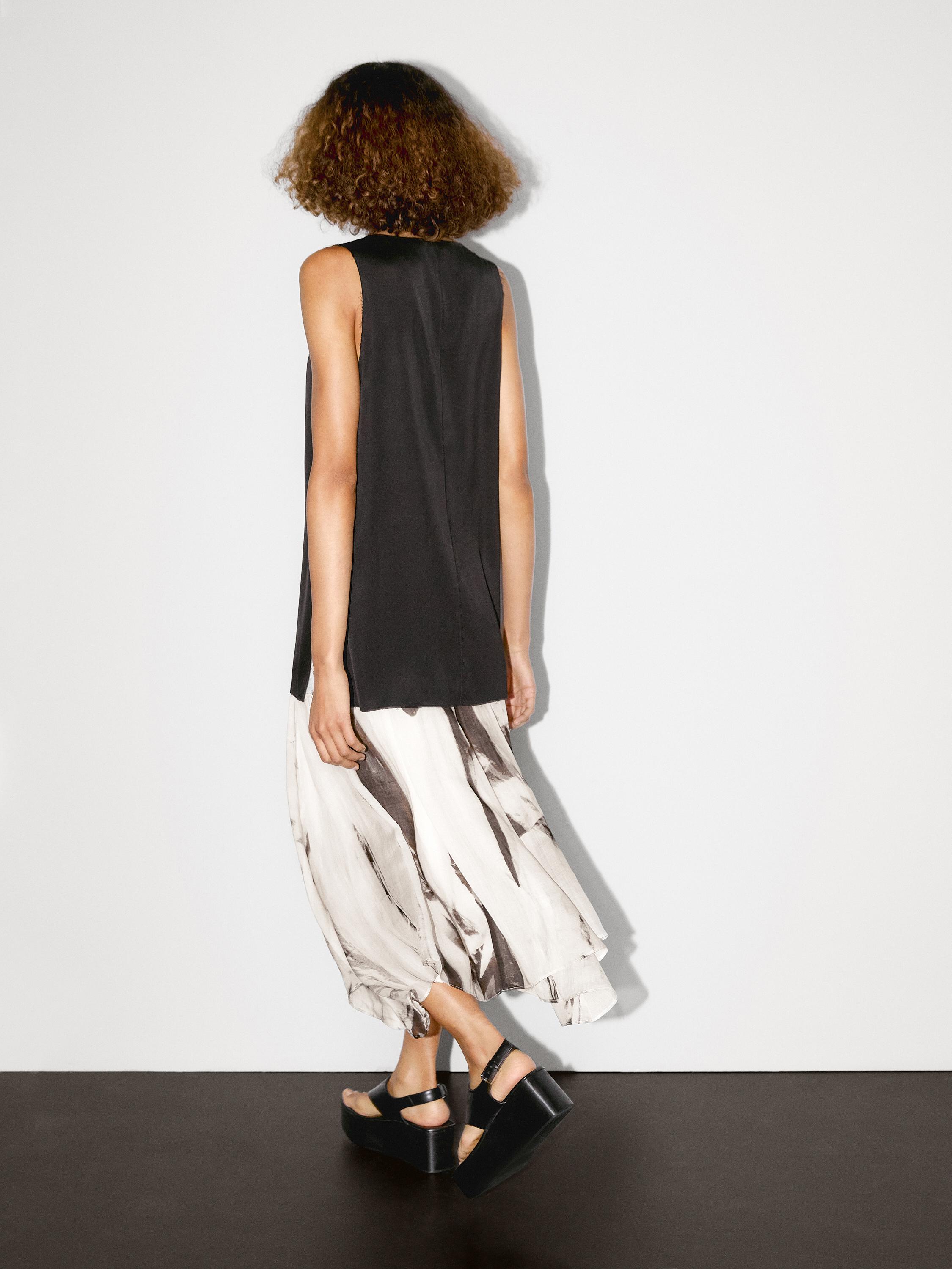 Flowing marble print midi skirt