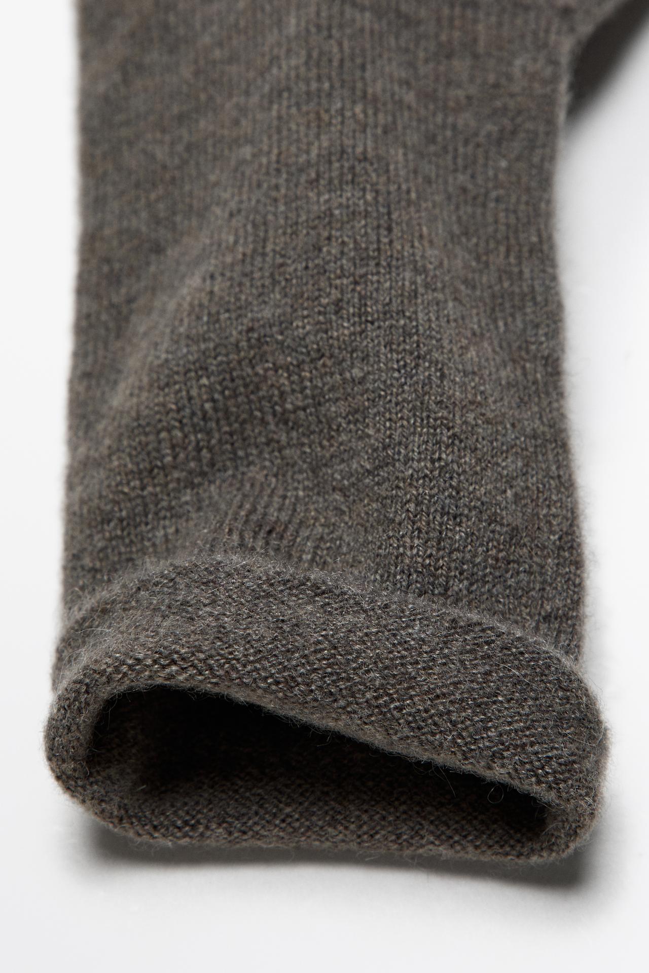 100% cashmere knit gloves — DARK KHAKI
