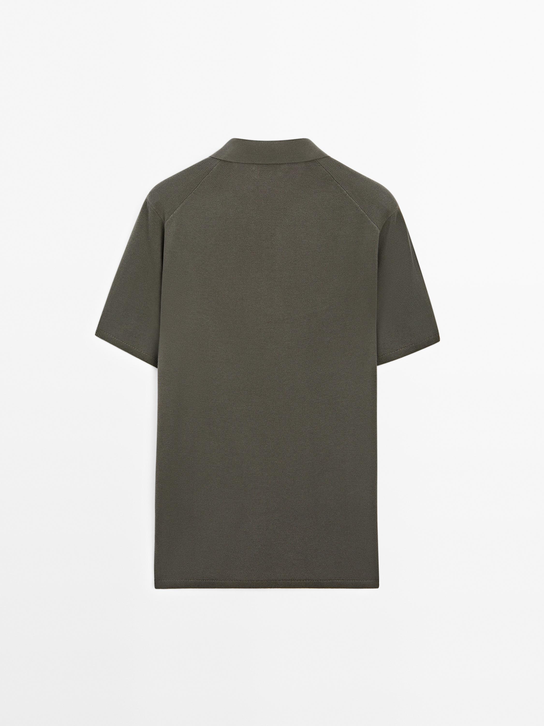 100% cotton textured knit polo shirt