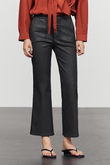 Rubberised cropped flare pants — BLACK 3