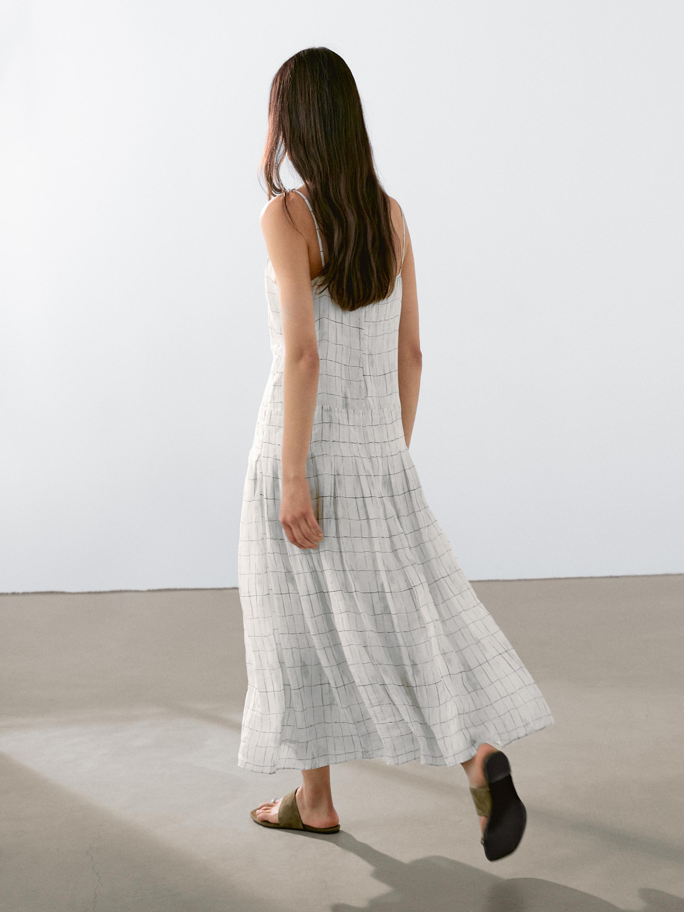 Vestido midi vuelo cuadros