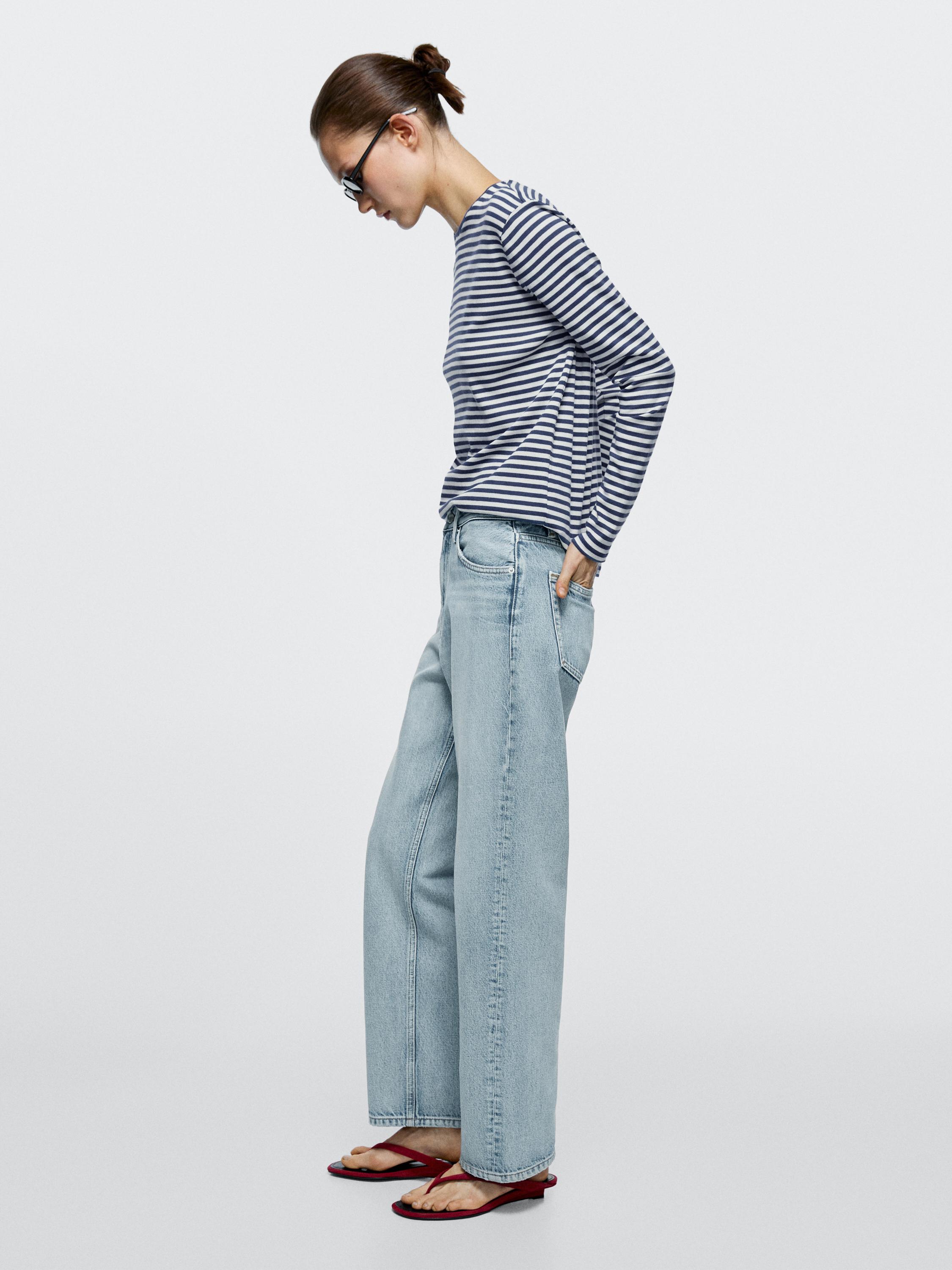 Straight-leg high-waist jeans