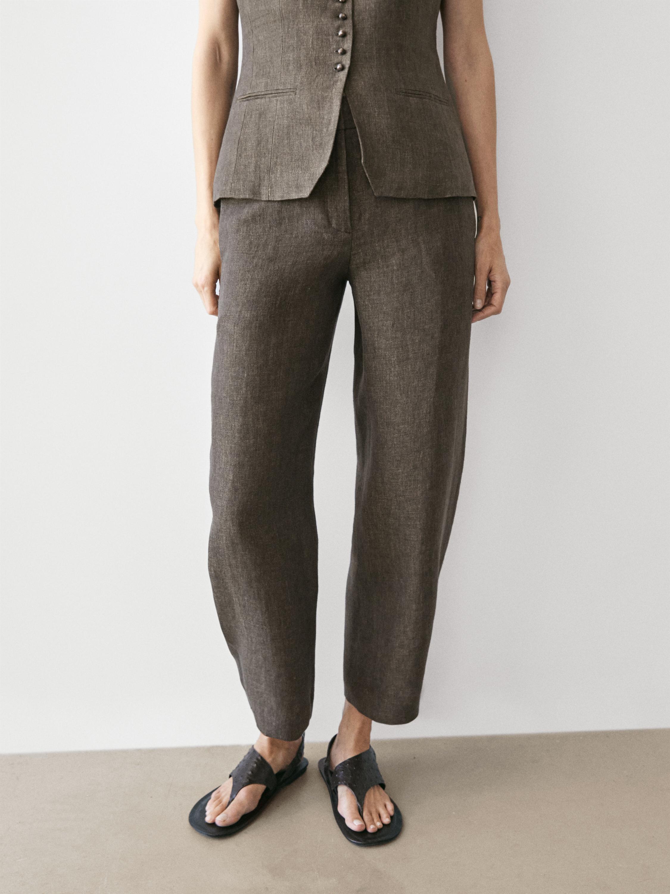 100% linen vest with button detail — Chocolate