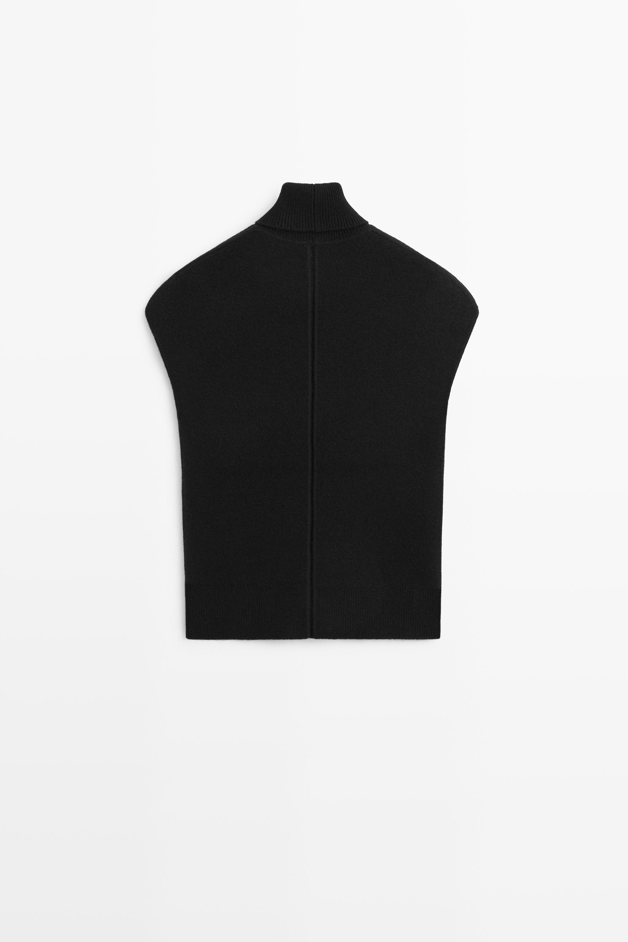 Knit sweater with side vents — BLACK