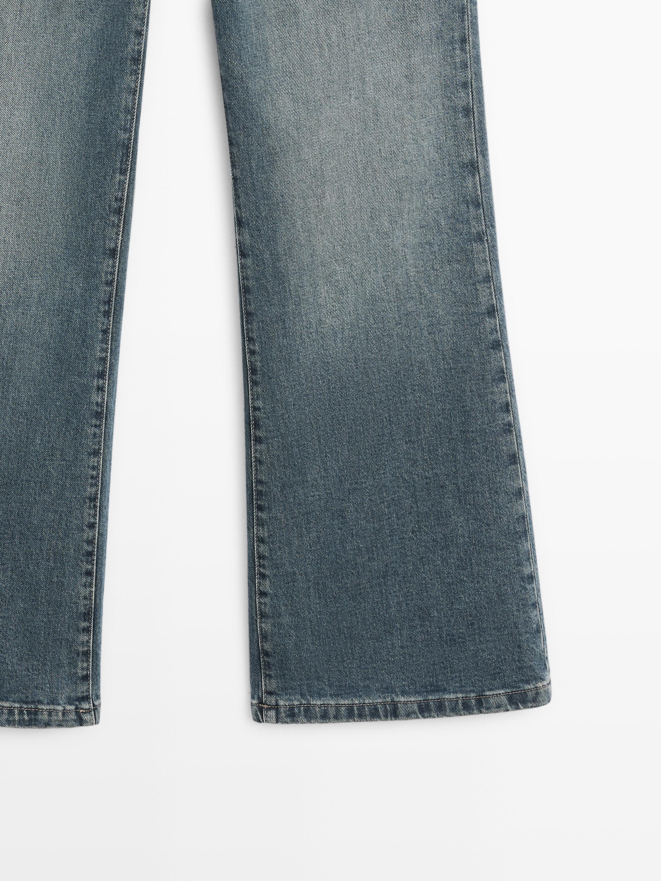 Mid-rise bell bottom jeans — MEDIUM BLUE