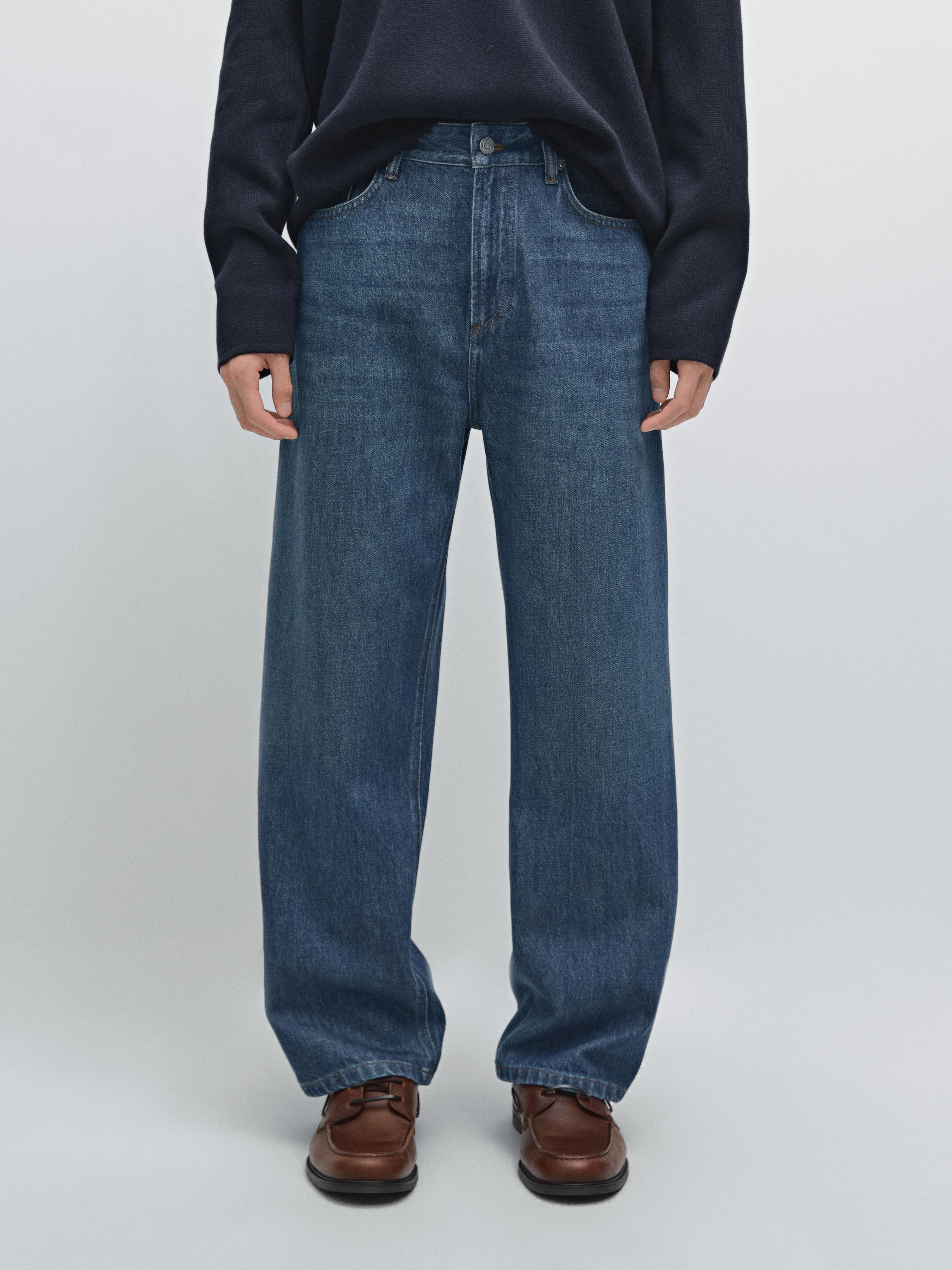 Wide-leg jeans