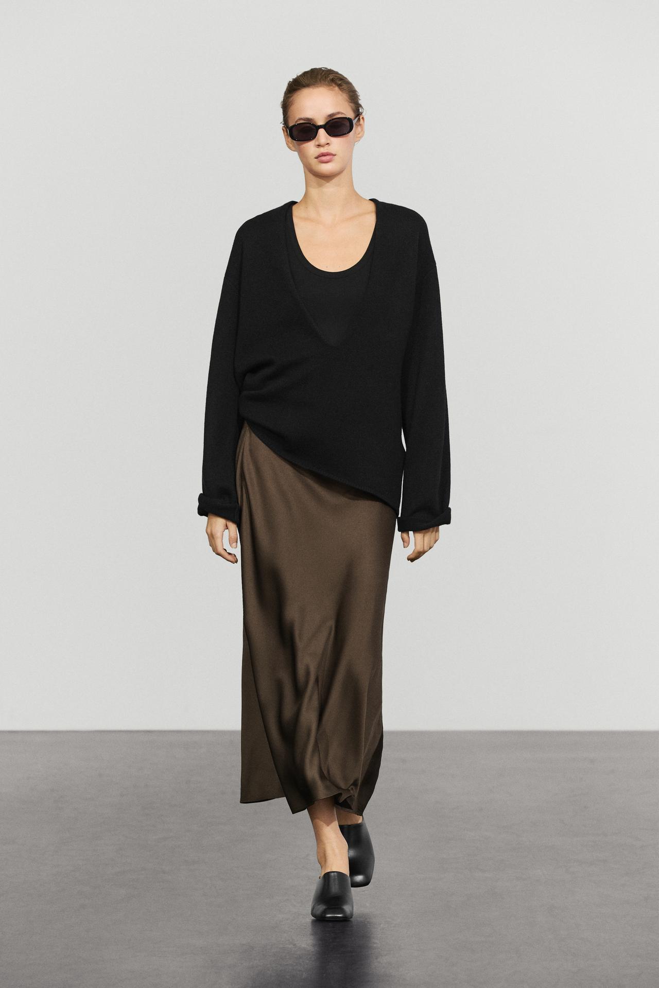 Flowing satin skirt — BROWN