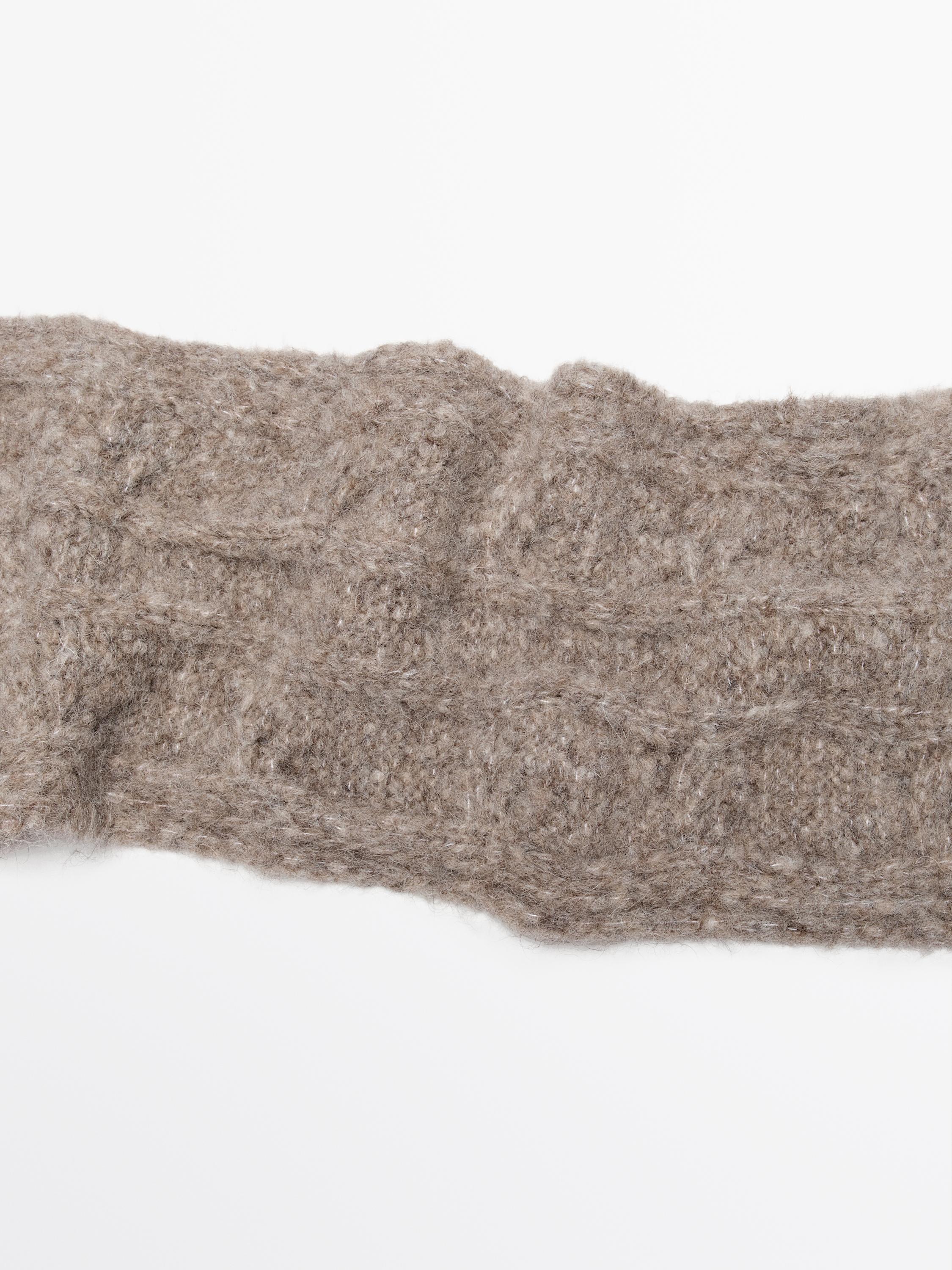 Cable-knit alpaca blend scarf