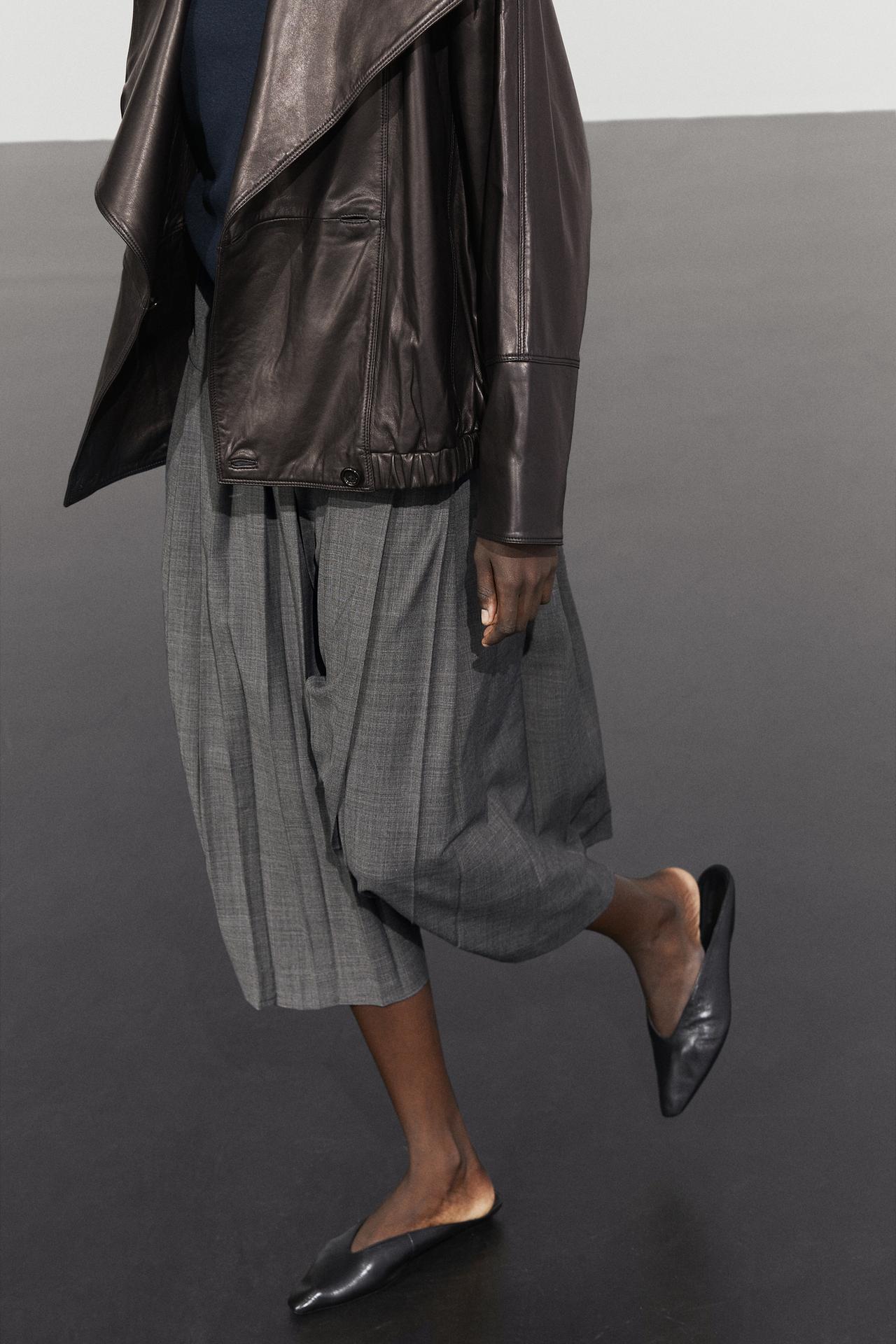 Pleated wool-blend midi skirt — GREY