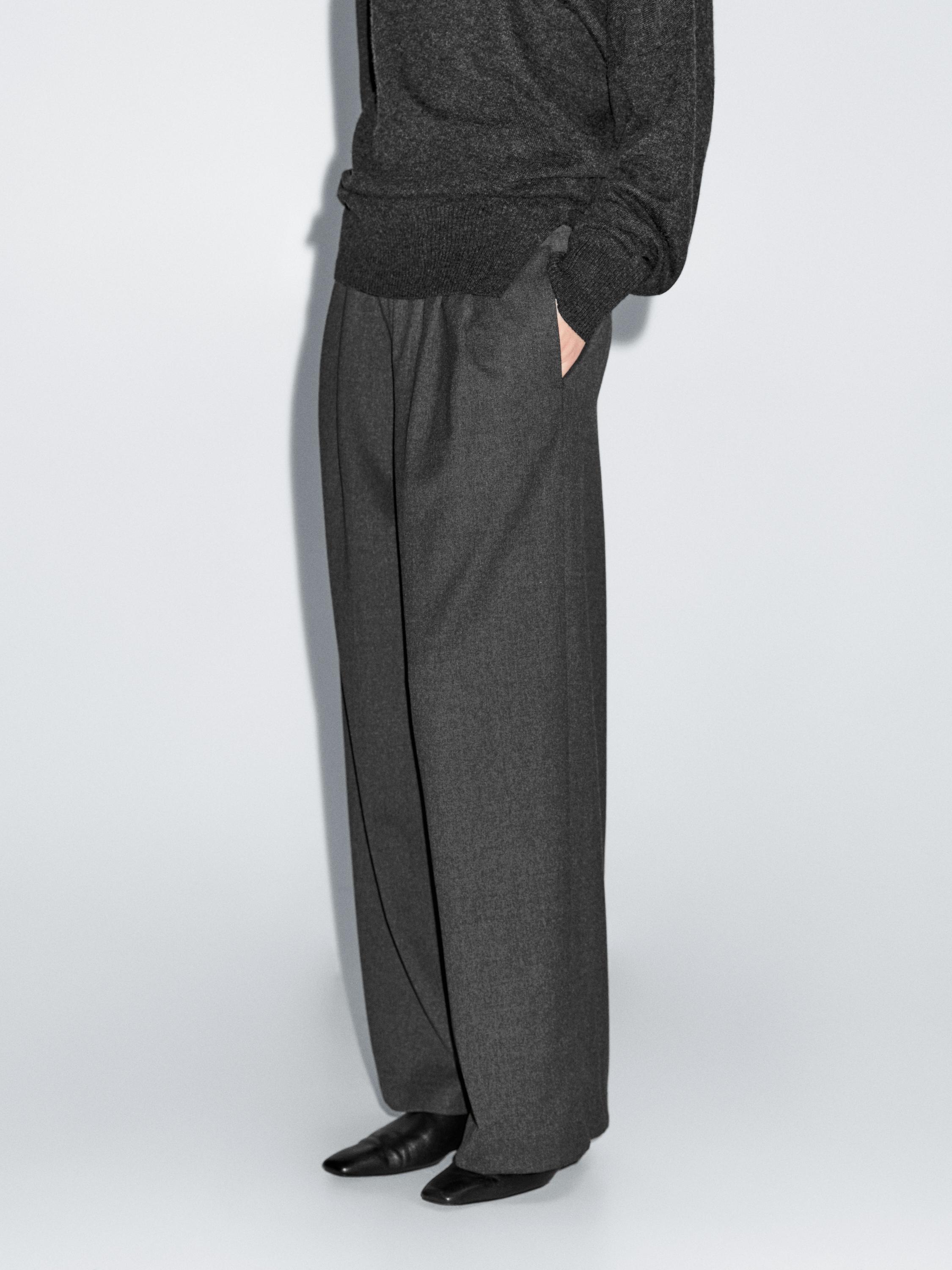 Elasticated waist trousers with wool