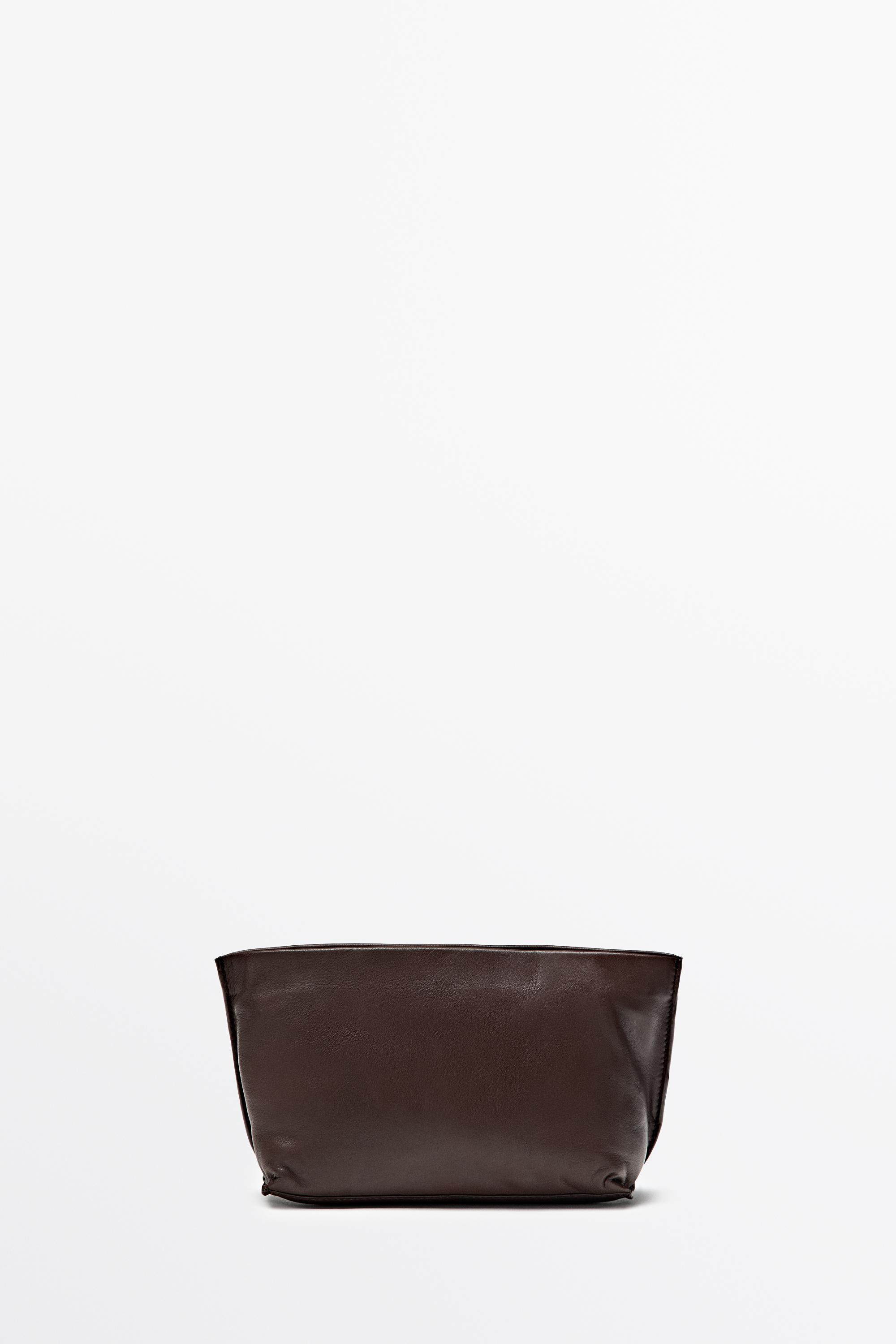 Soft nappa leather medium toiletry bag