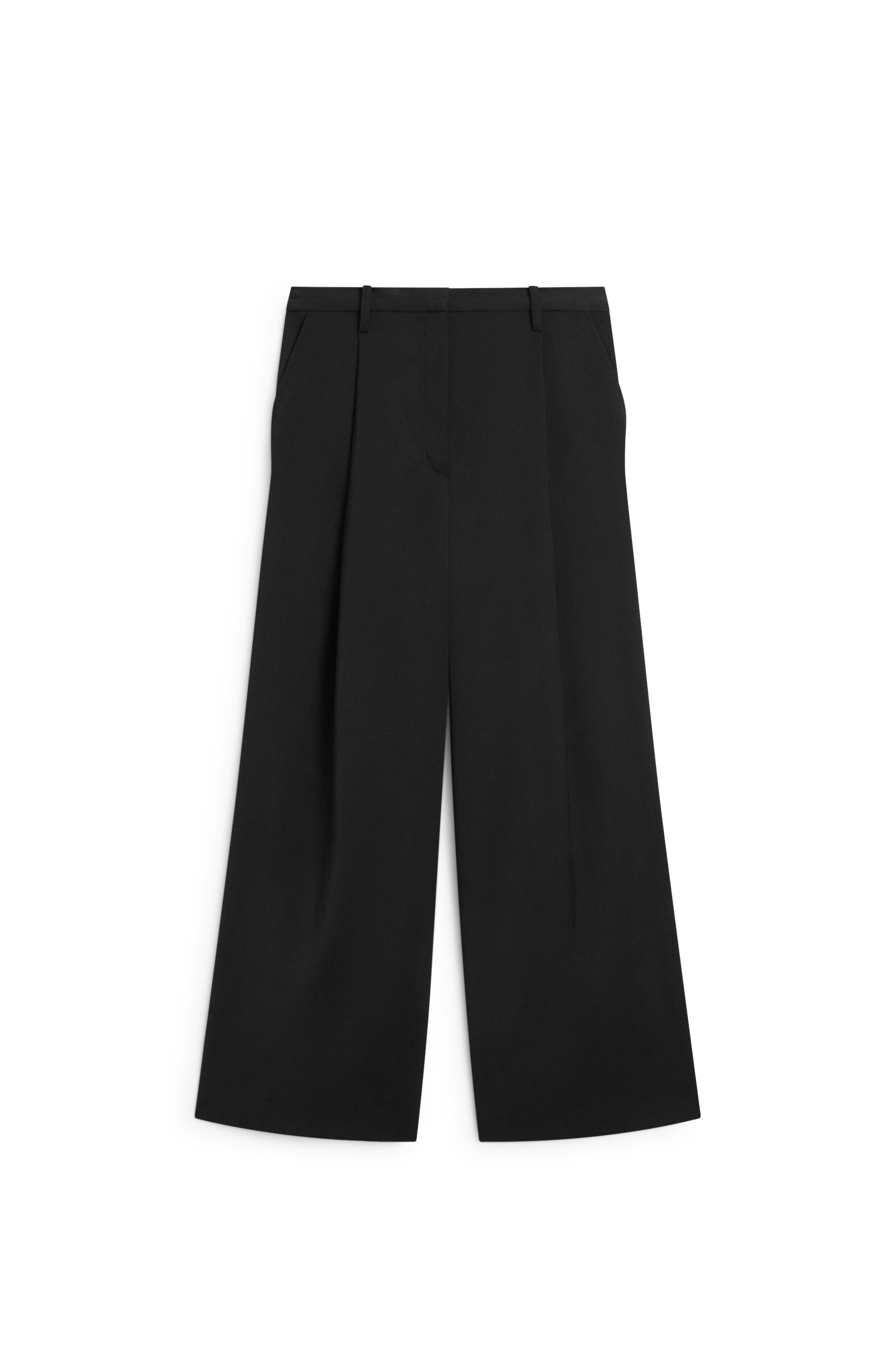 Flowing cropped wide-leg pants — BLACK