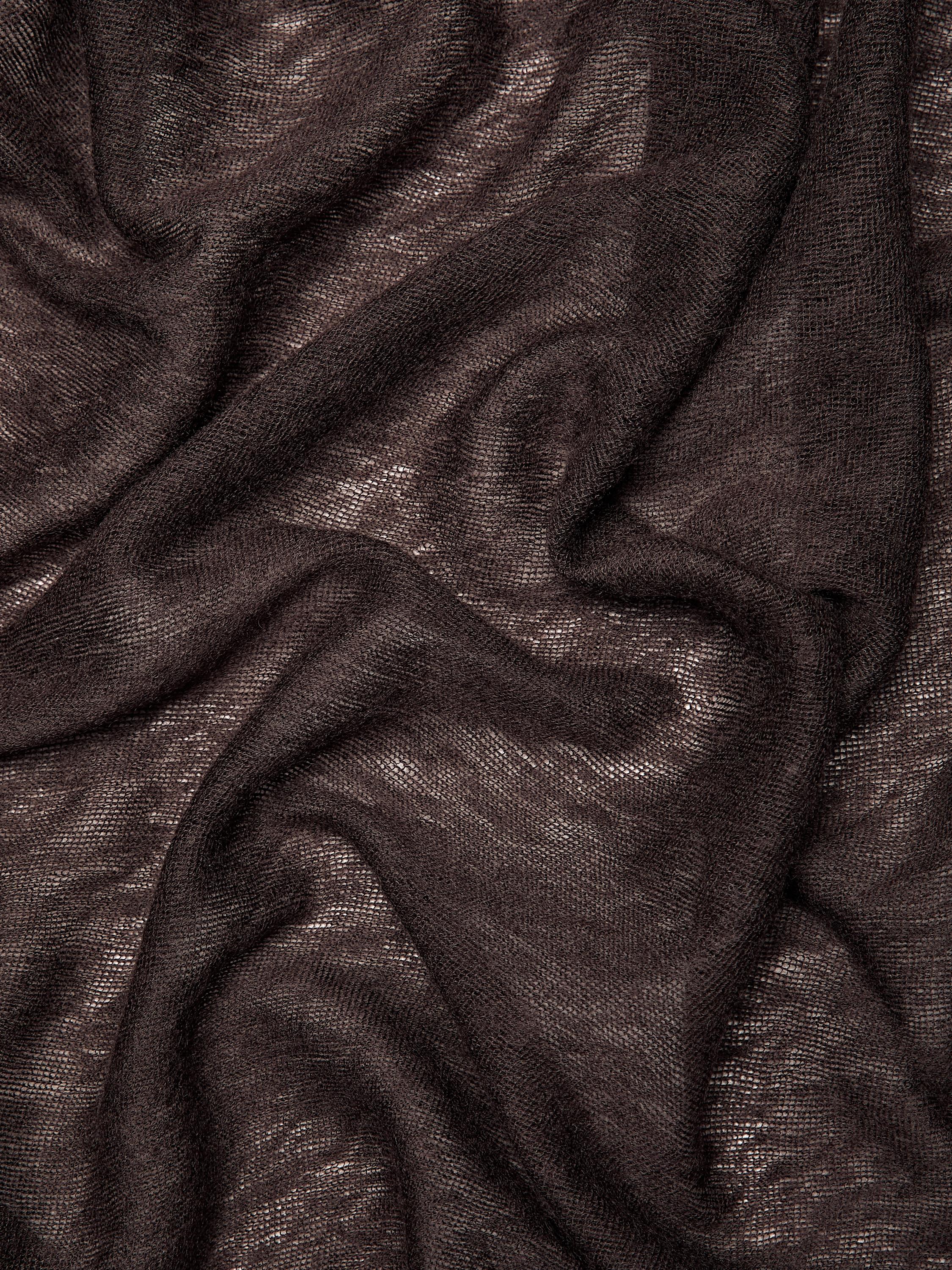 100% cashmere scarf