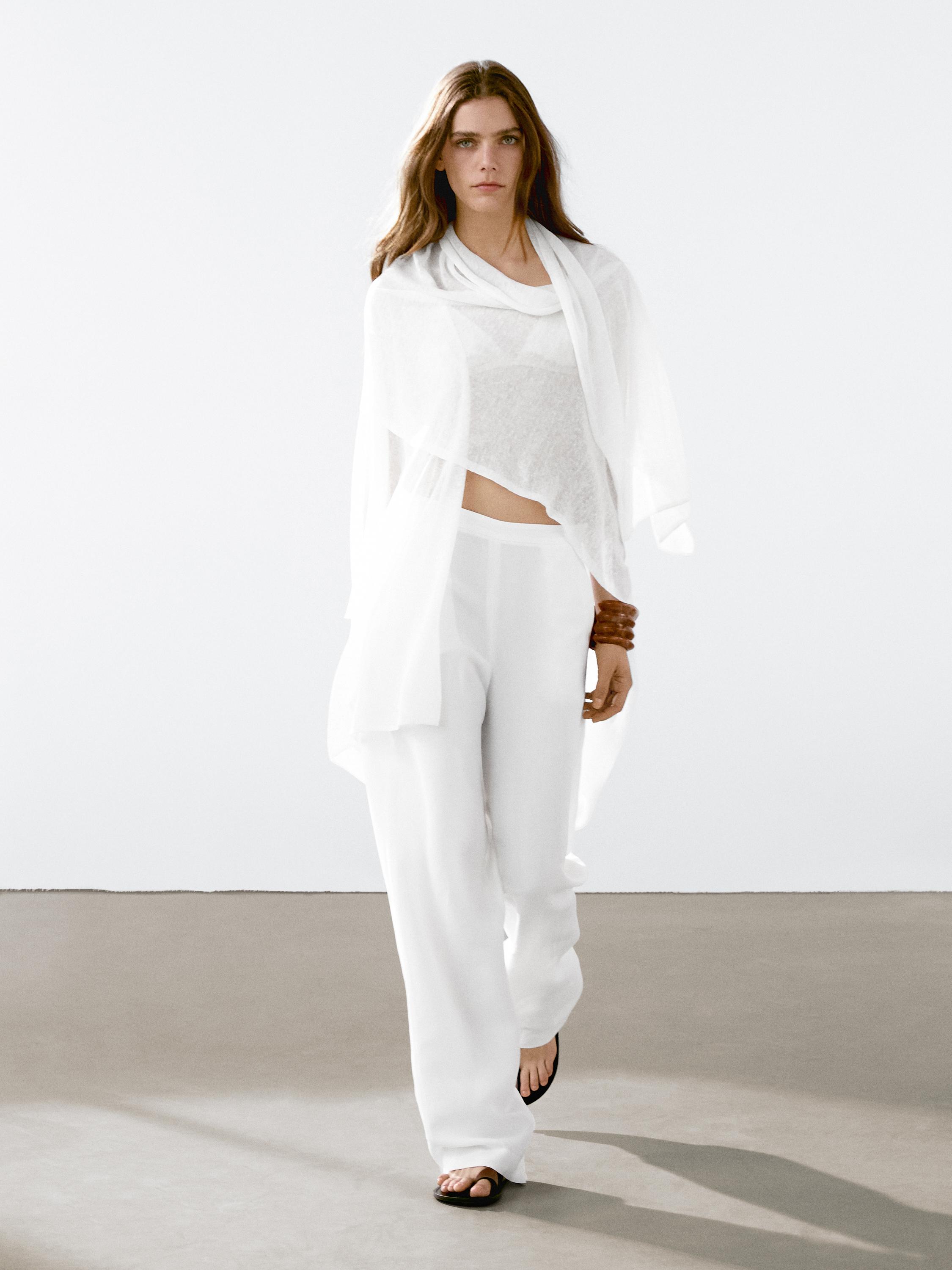 Flowing linen blend cape