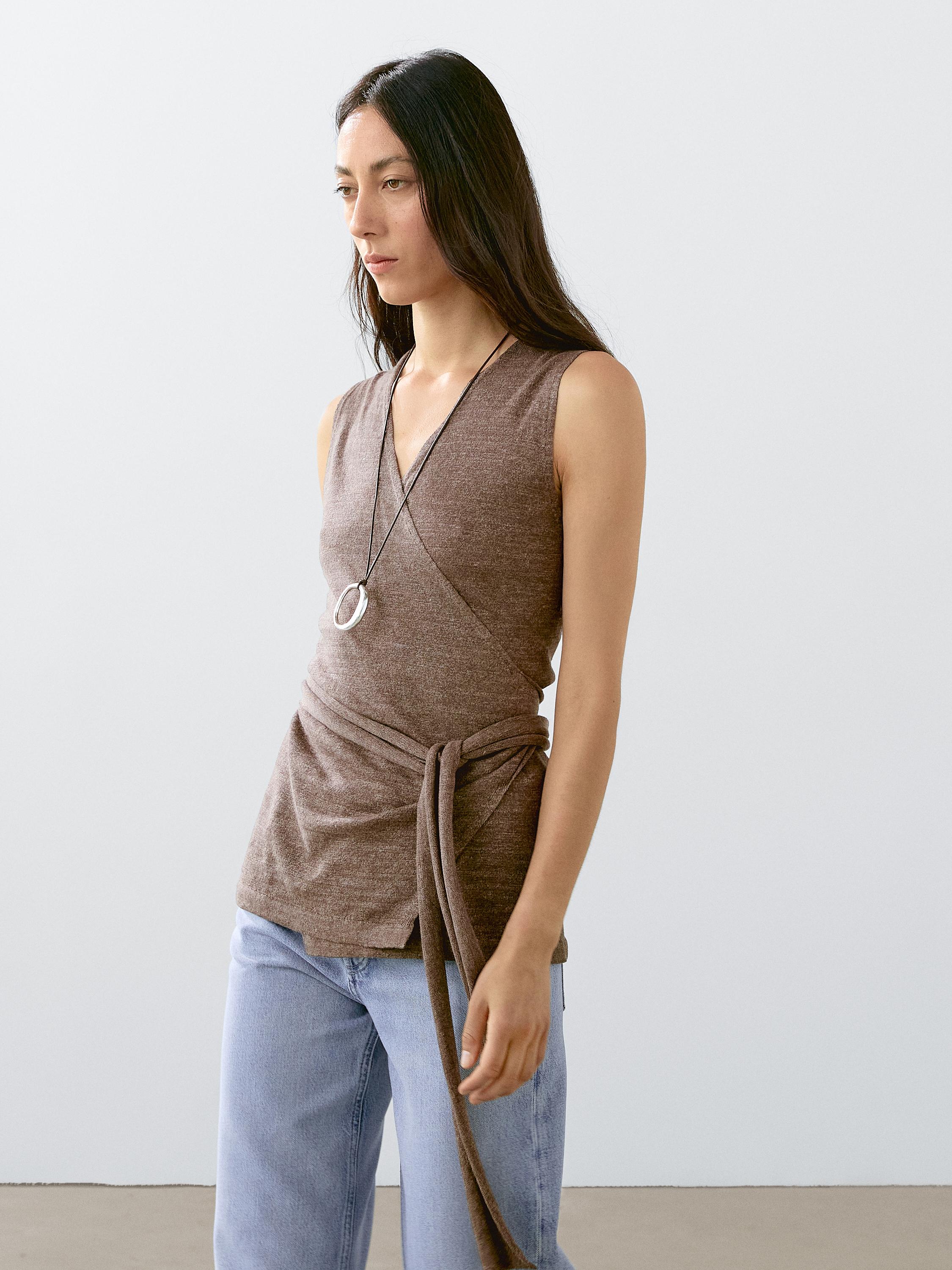 Kopertowy top z dzianiny z mieszanki lnu