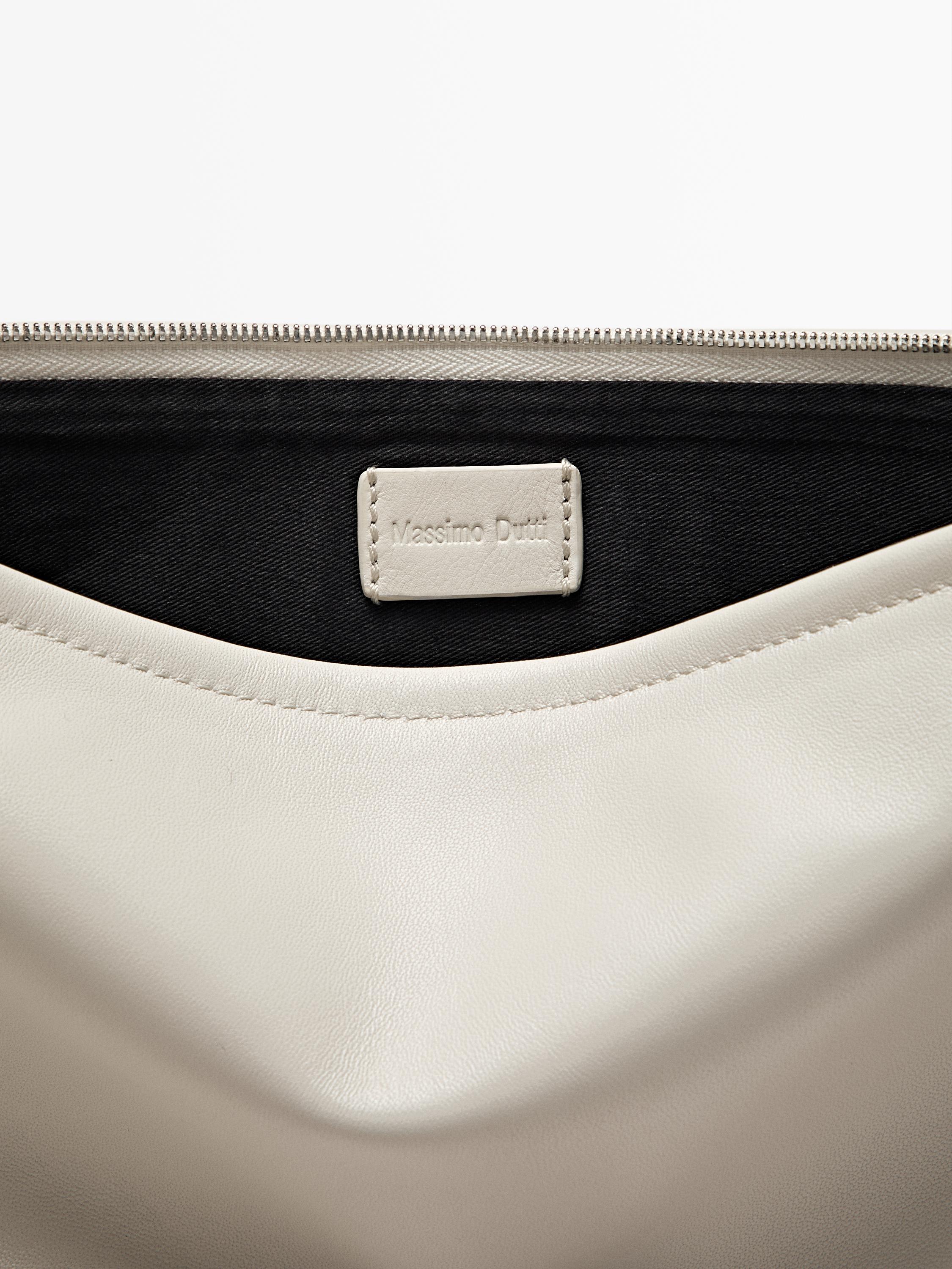 Kleine nappaleren buideltas met knoop