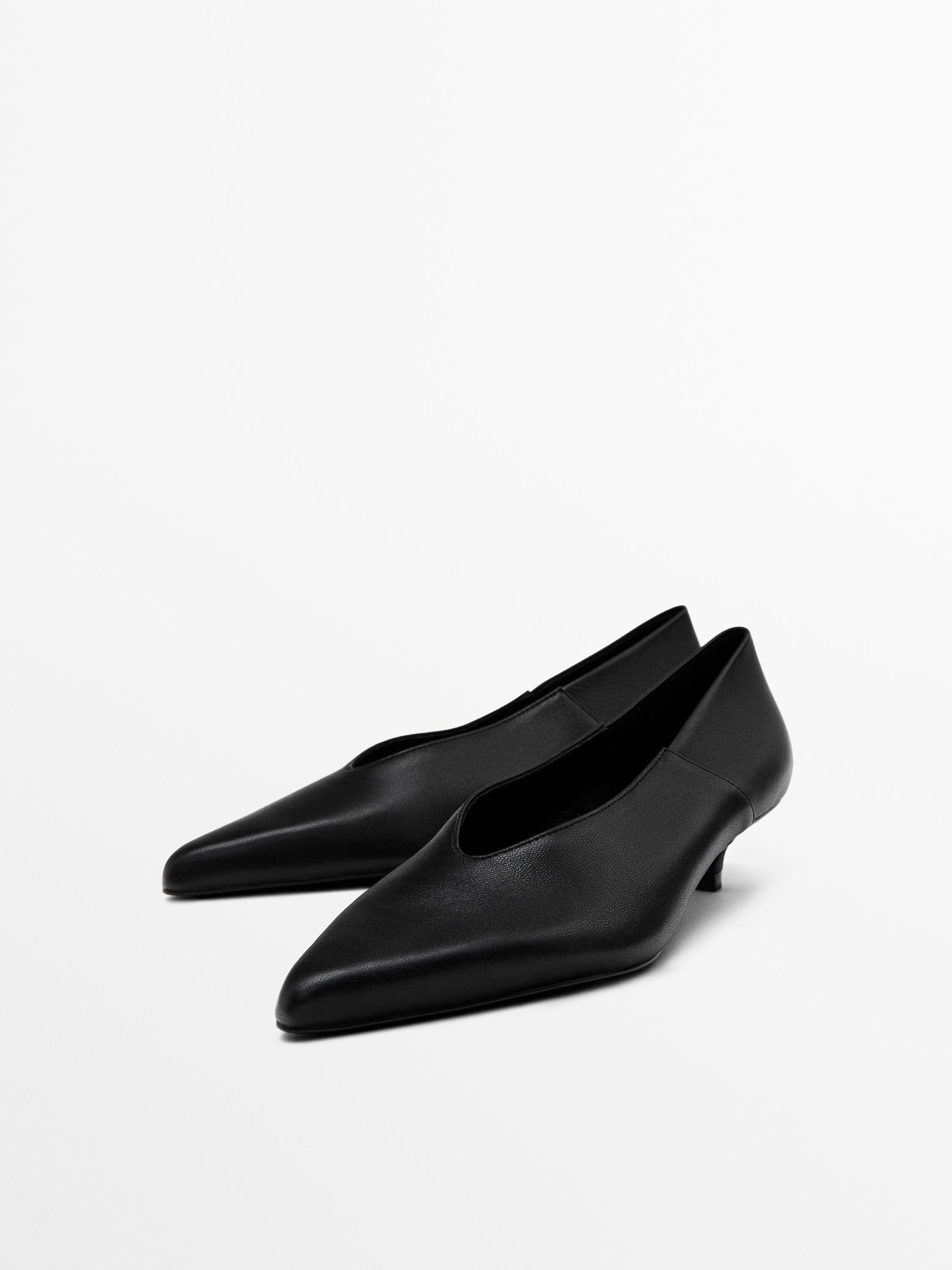 Soft nappa leather court shoes