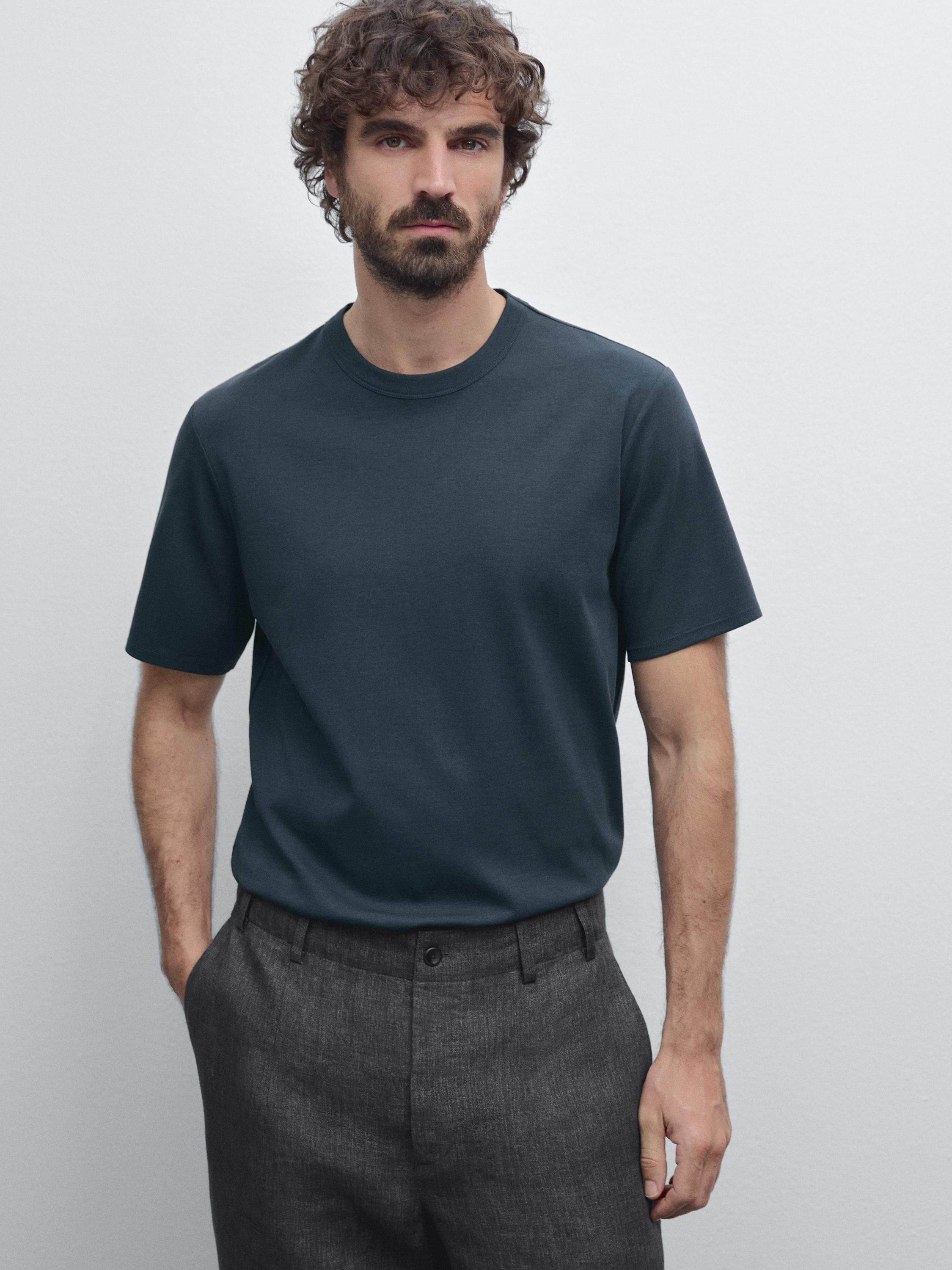 Short sleeve cotton blend T-shirt