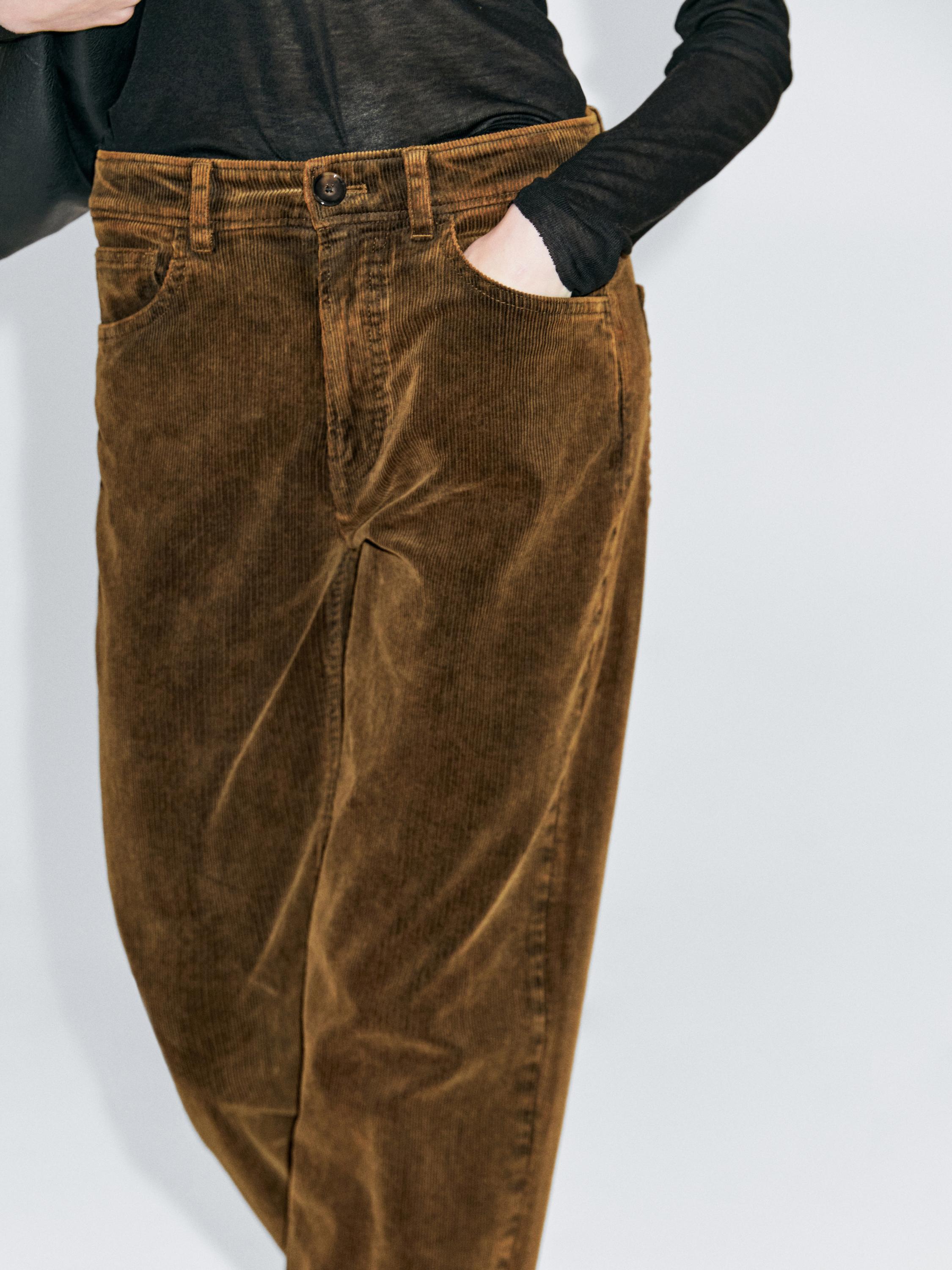 Pantalon straight sulfurous dye en velours côtelé