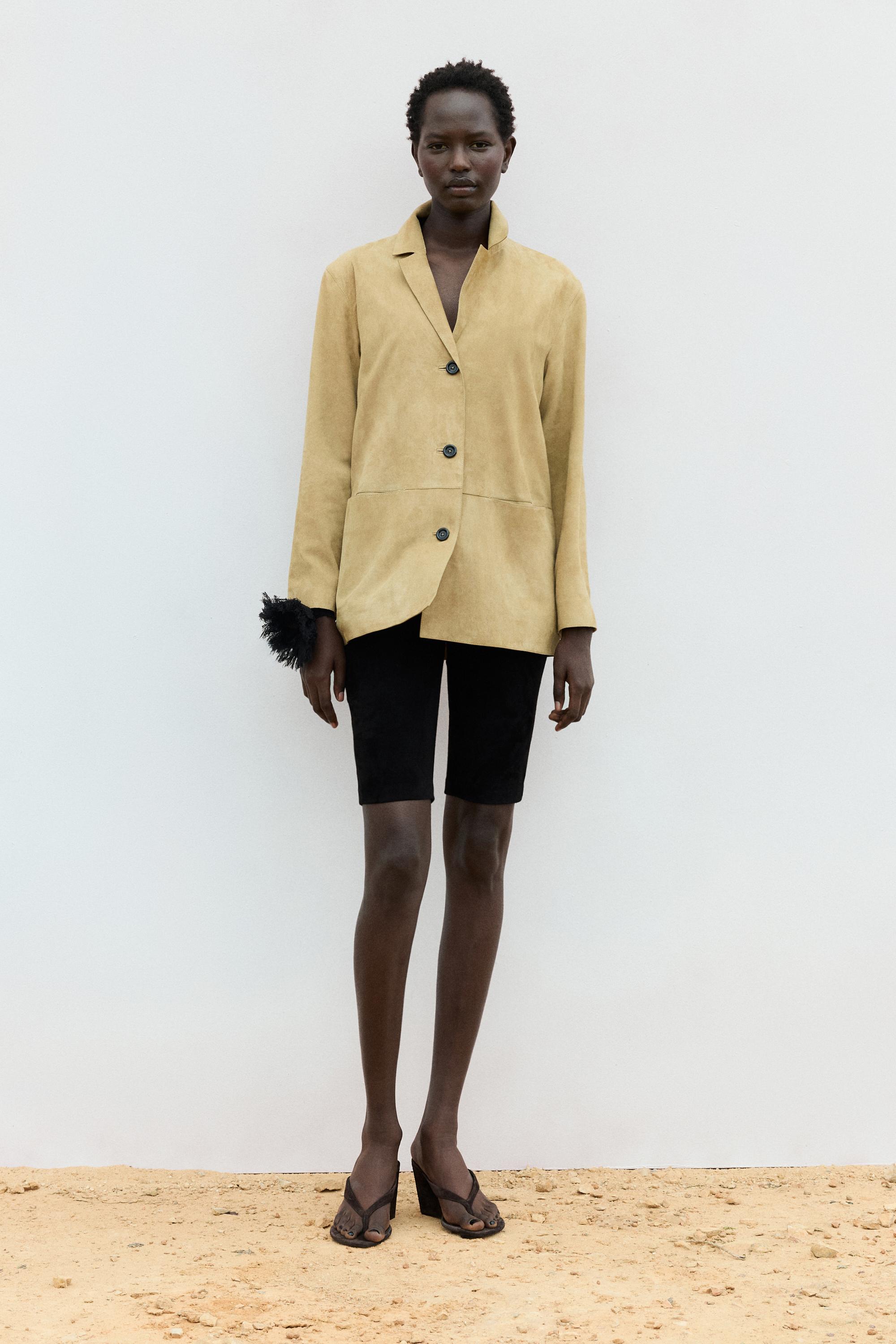 100% suede leather blazer with pocket details — SAND