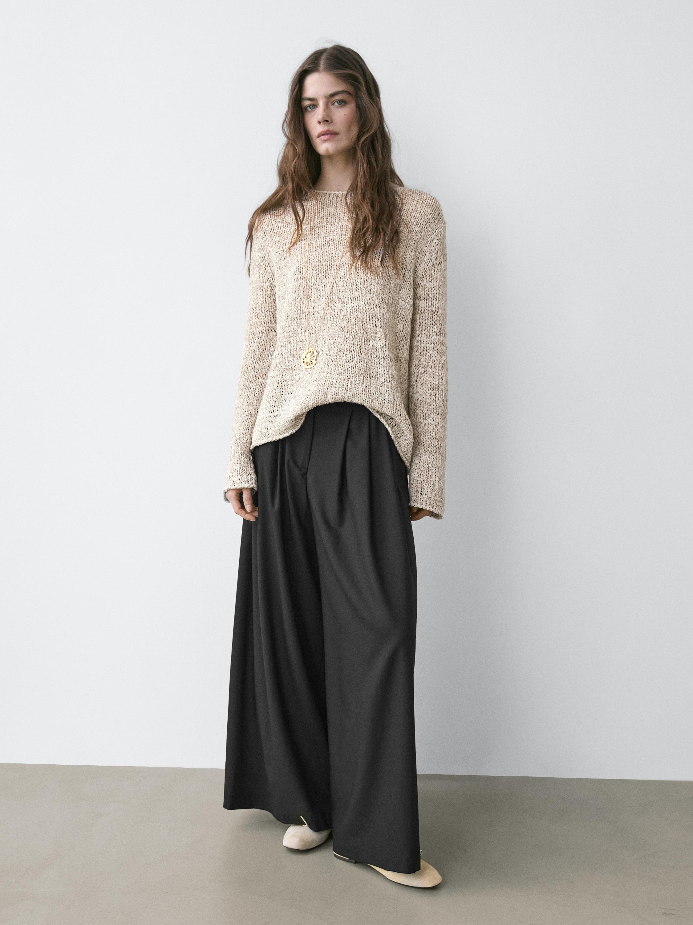 Flowing trousers with darts — BLACK
