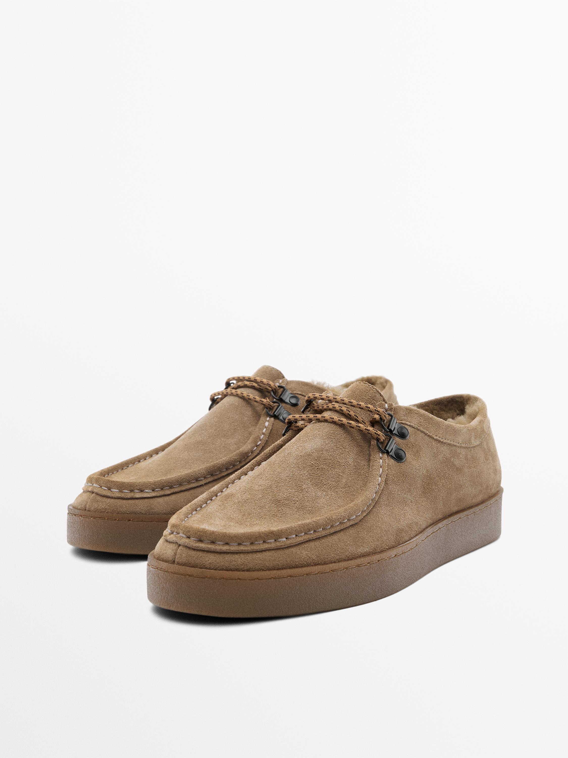 Chaussures en croûte de cuir doublées à bord mocassin