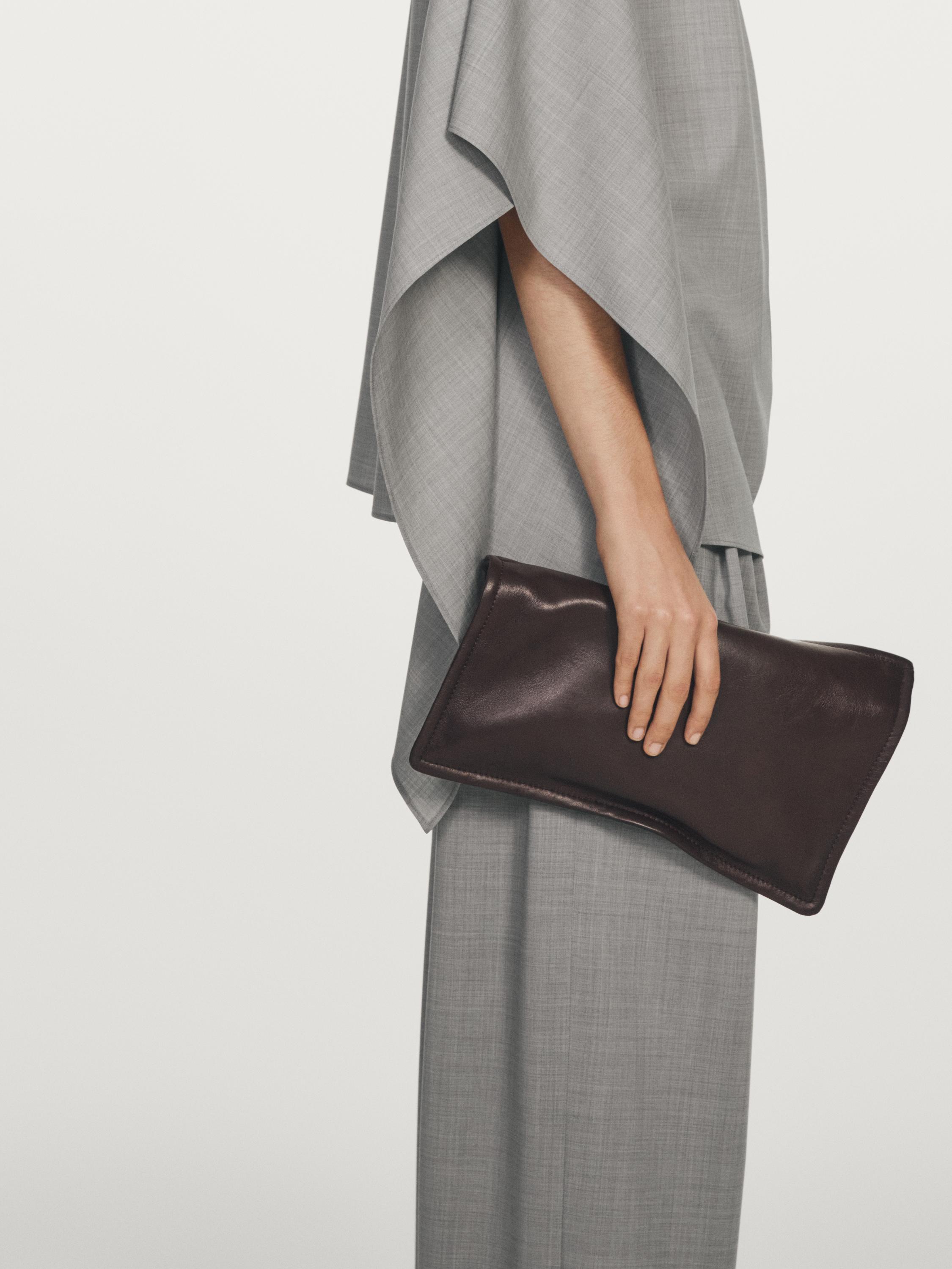 بلوزة غير متماثلة بكشكش صوف 100% - STUDIO