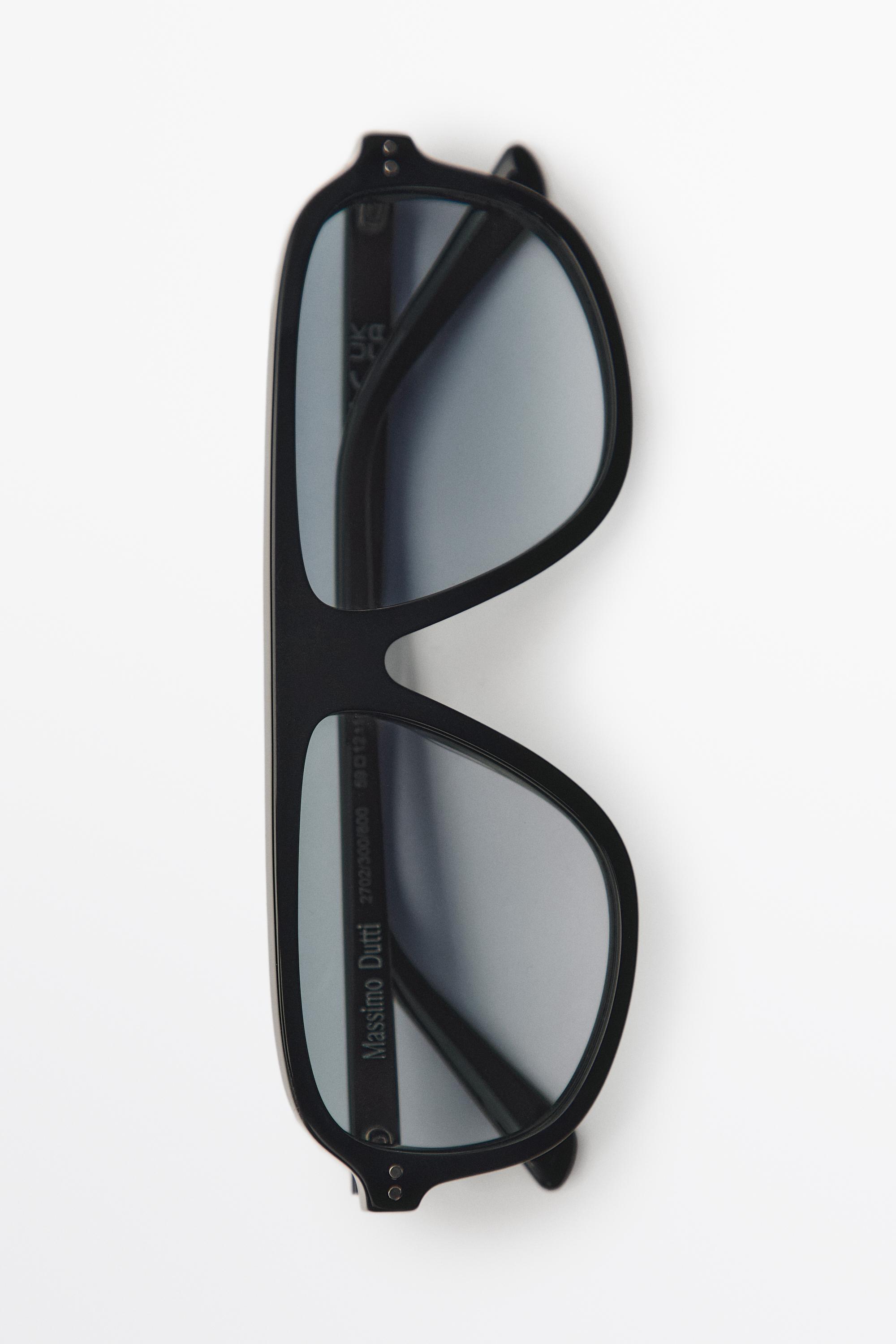 Aviator sunglasses — BLACK