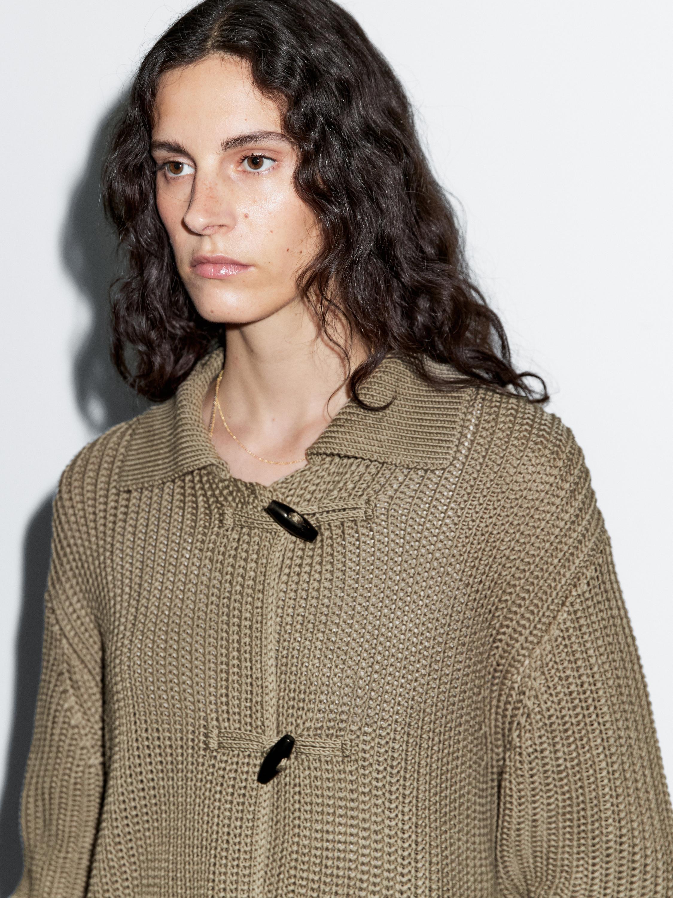 Mercerised cotton cardigan with horn button detail