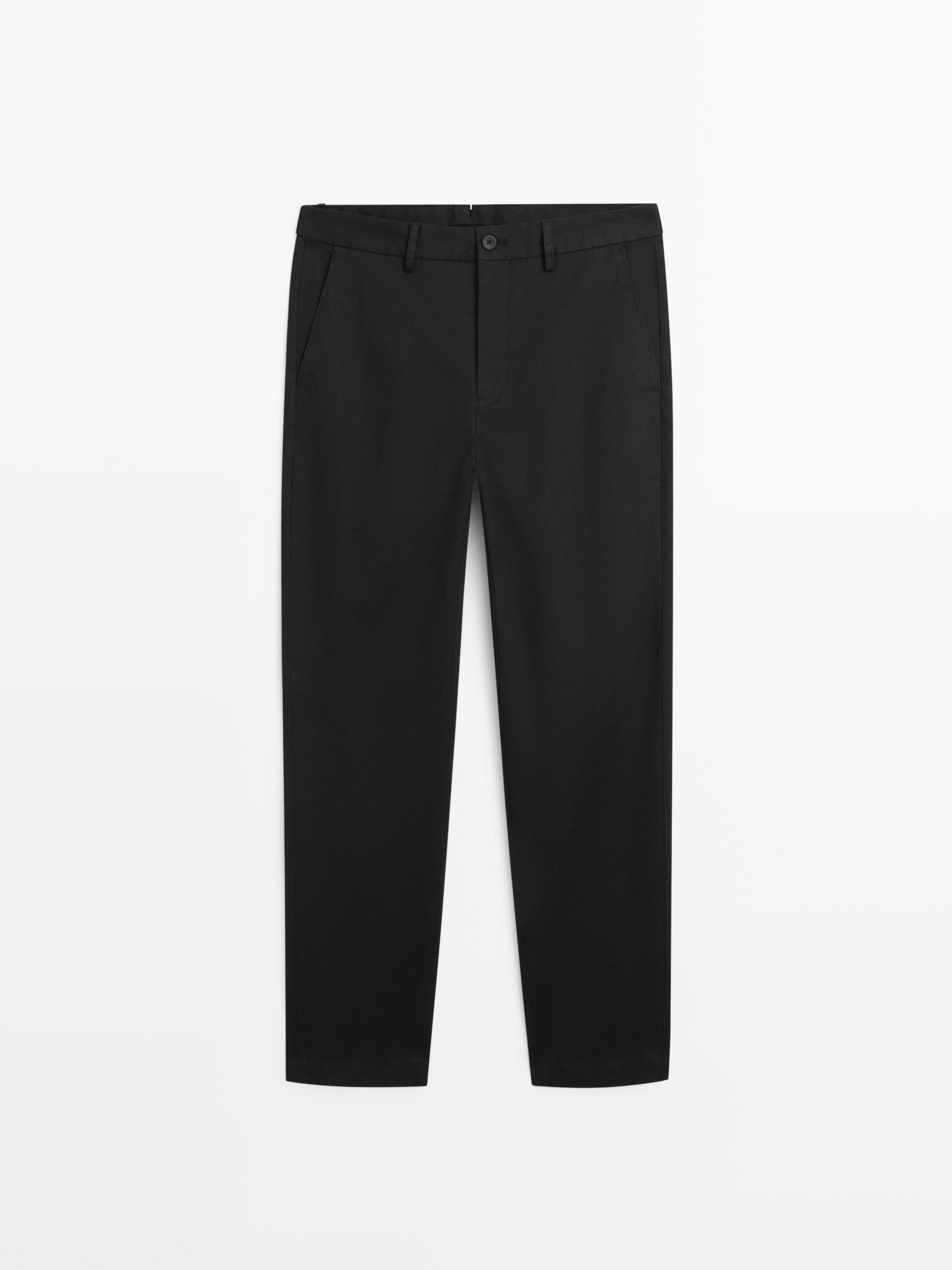 Pantalón tapered fit con algodón
