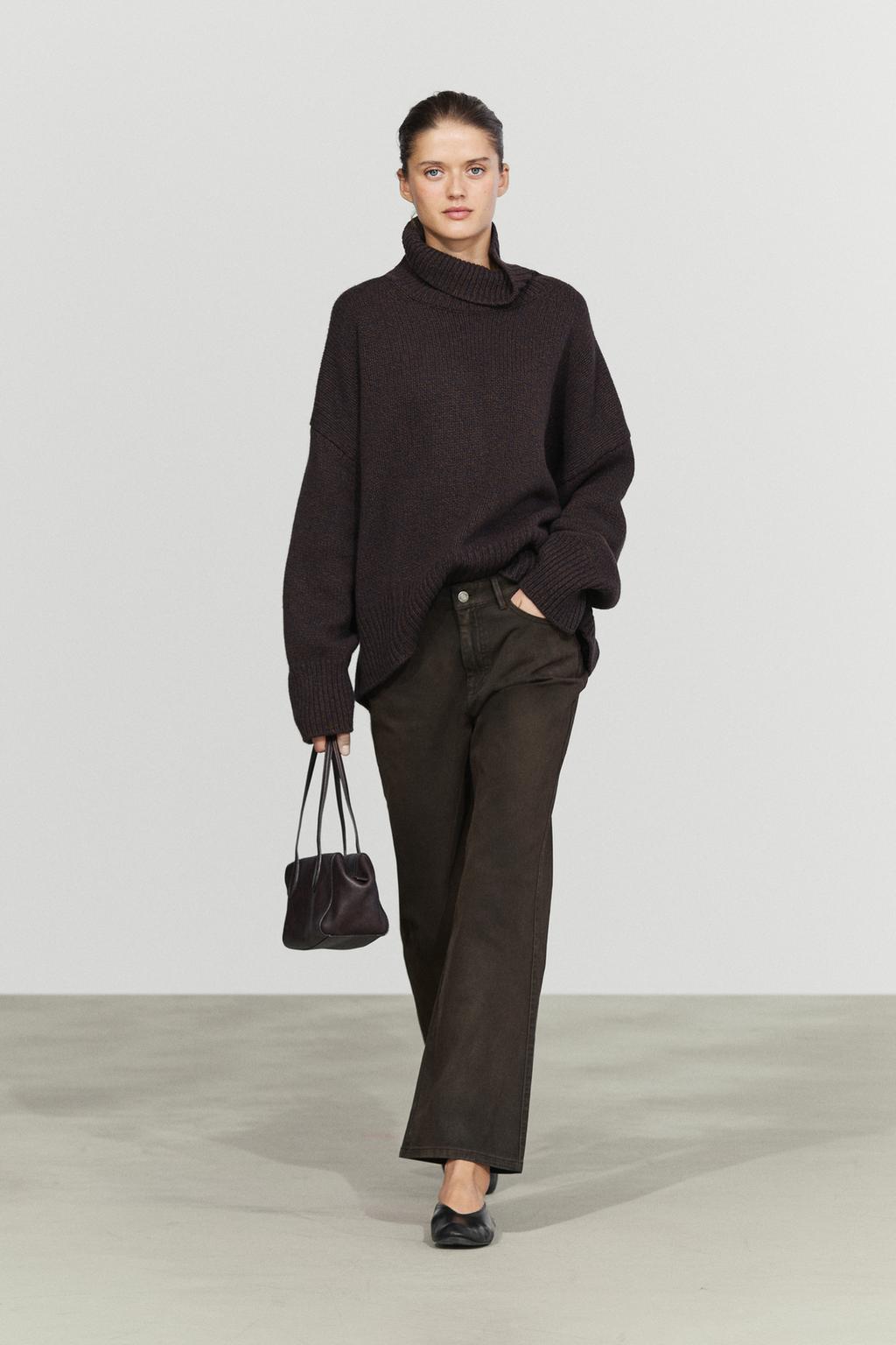 Kick flare fit pants · Chocolate · Trousers | Massimo Dutti