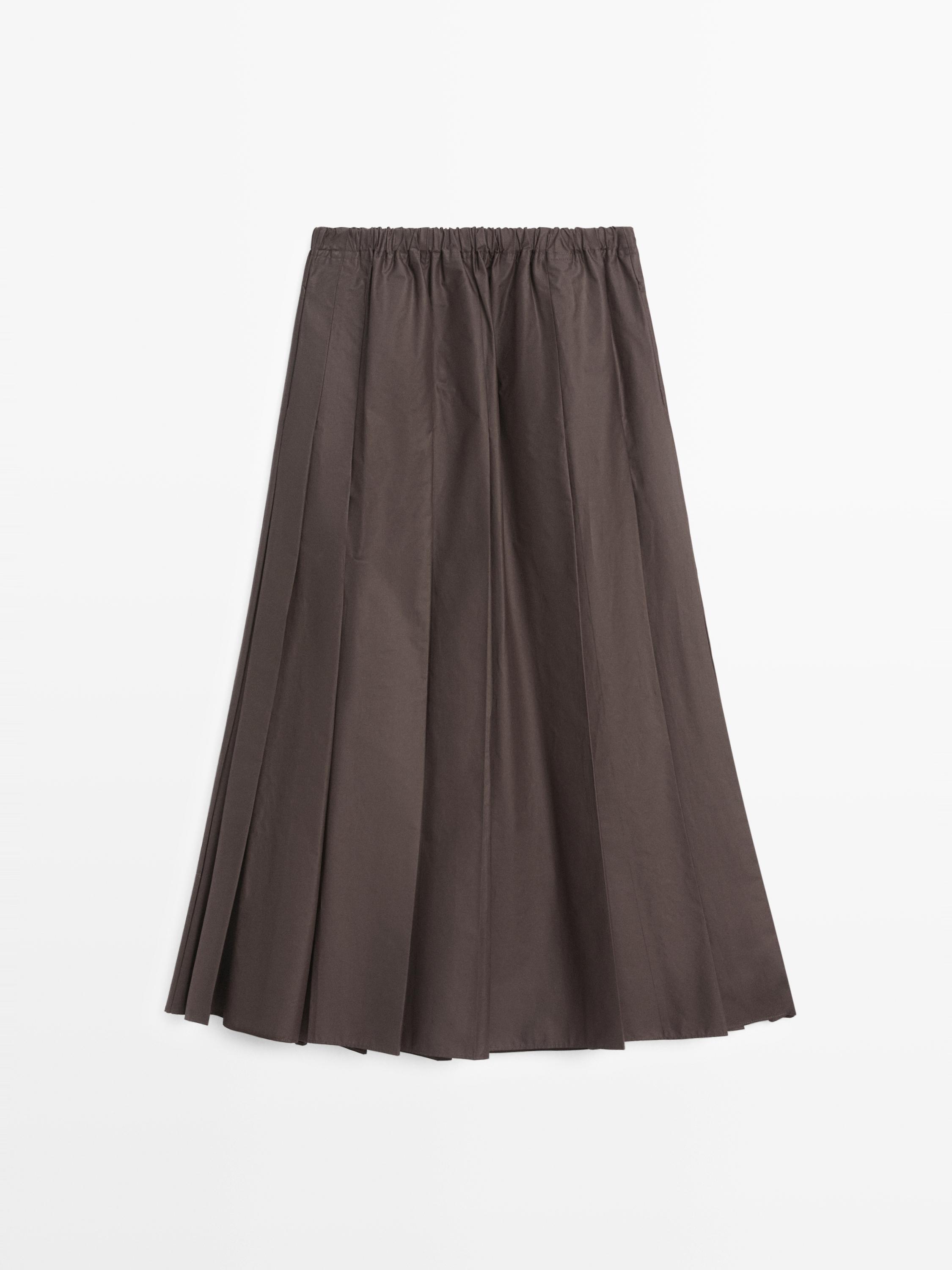 Box pleat technical fabric midi skirt
