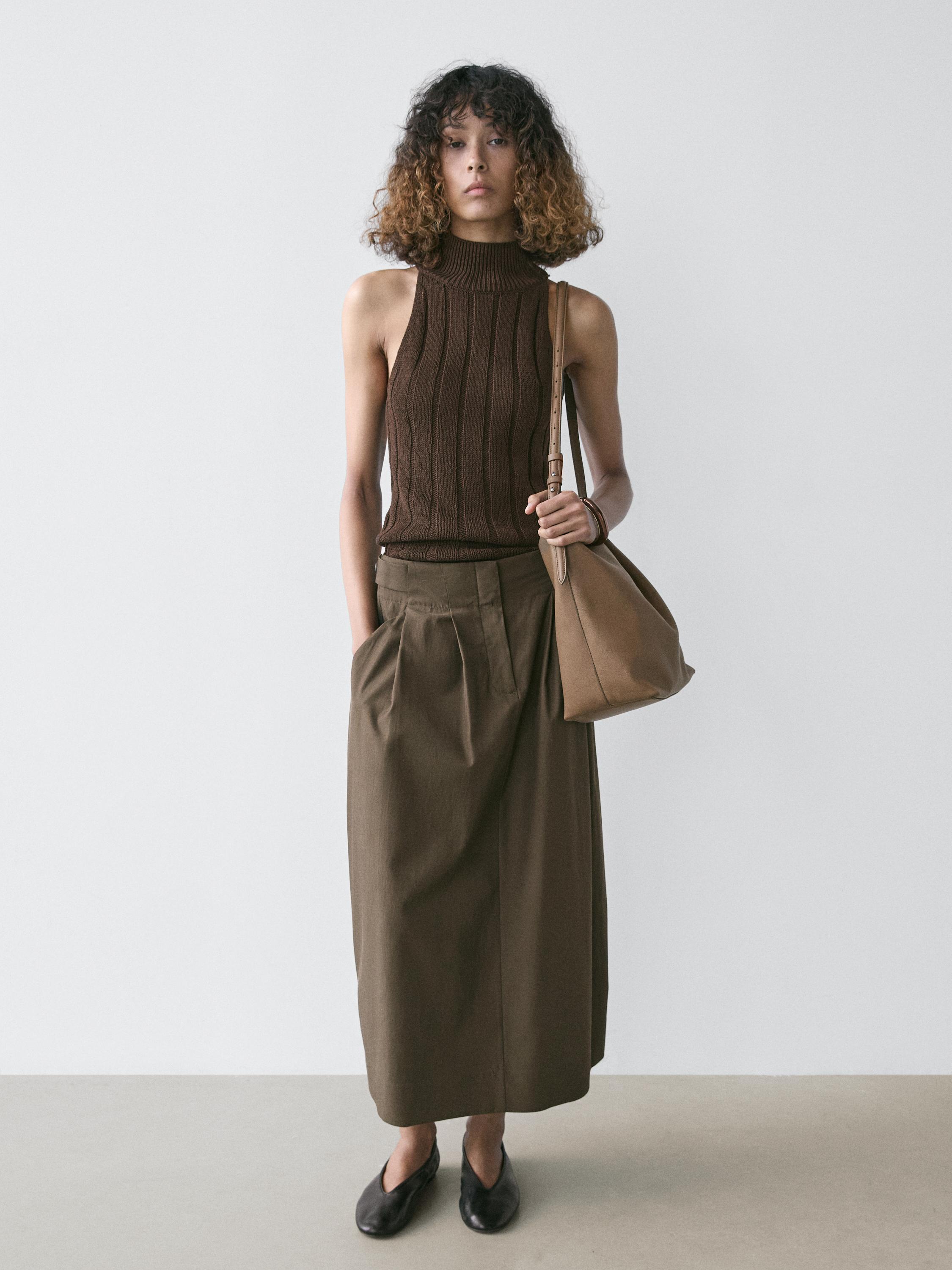 Midi skirt with box pleats — KHAKI