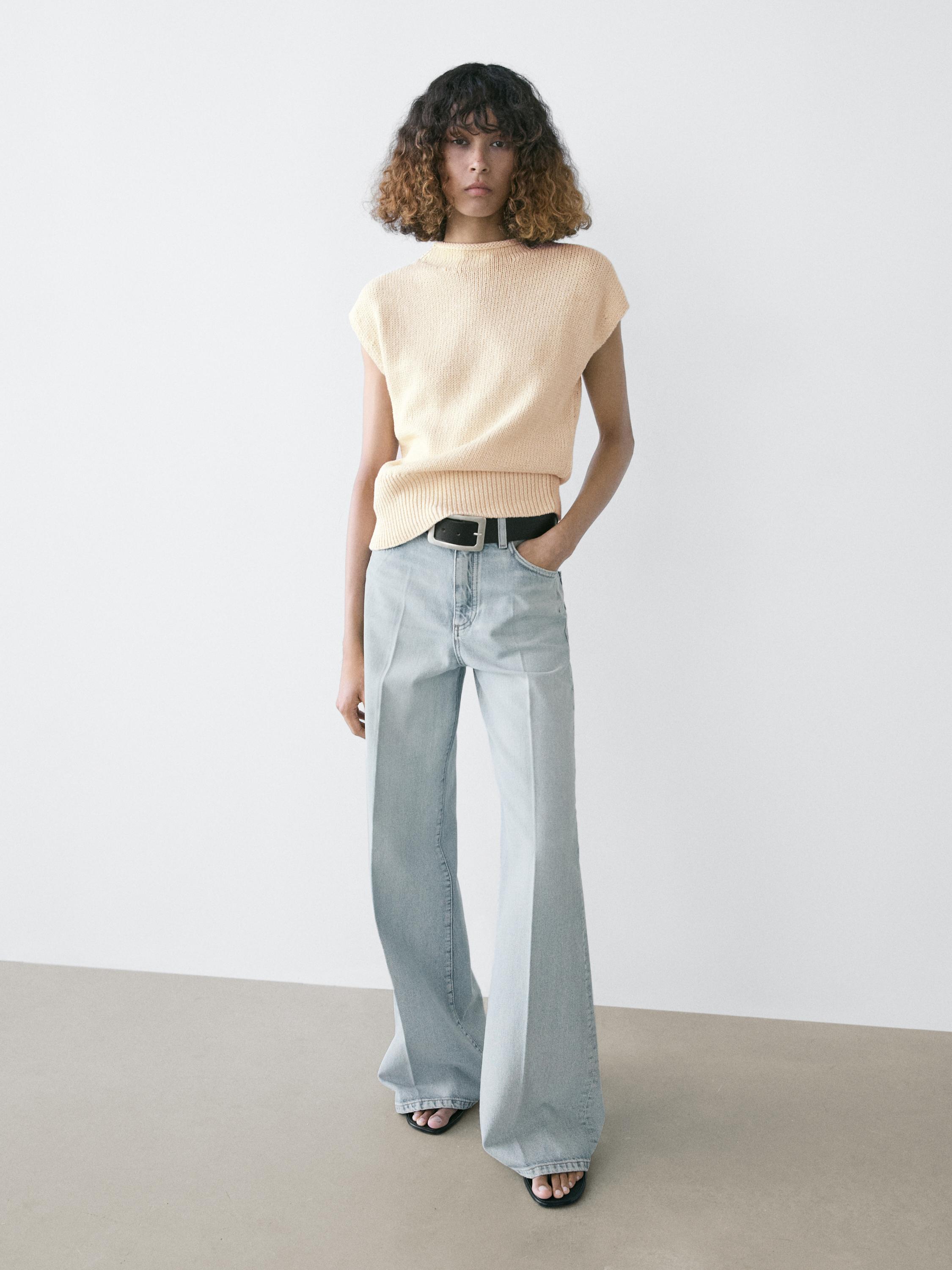 Cotton blend knit vest — CREAM