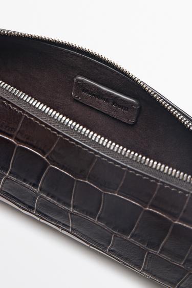Textured leather case — BROWN 5