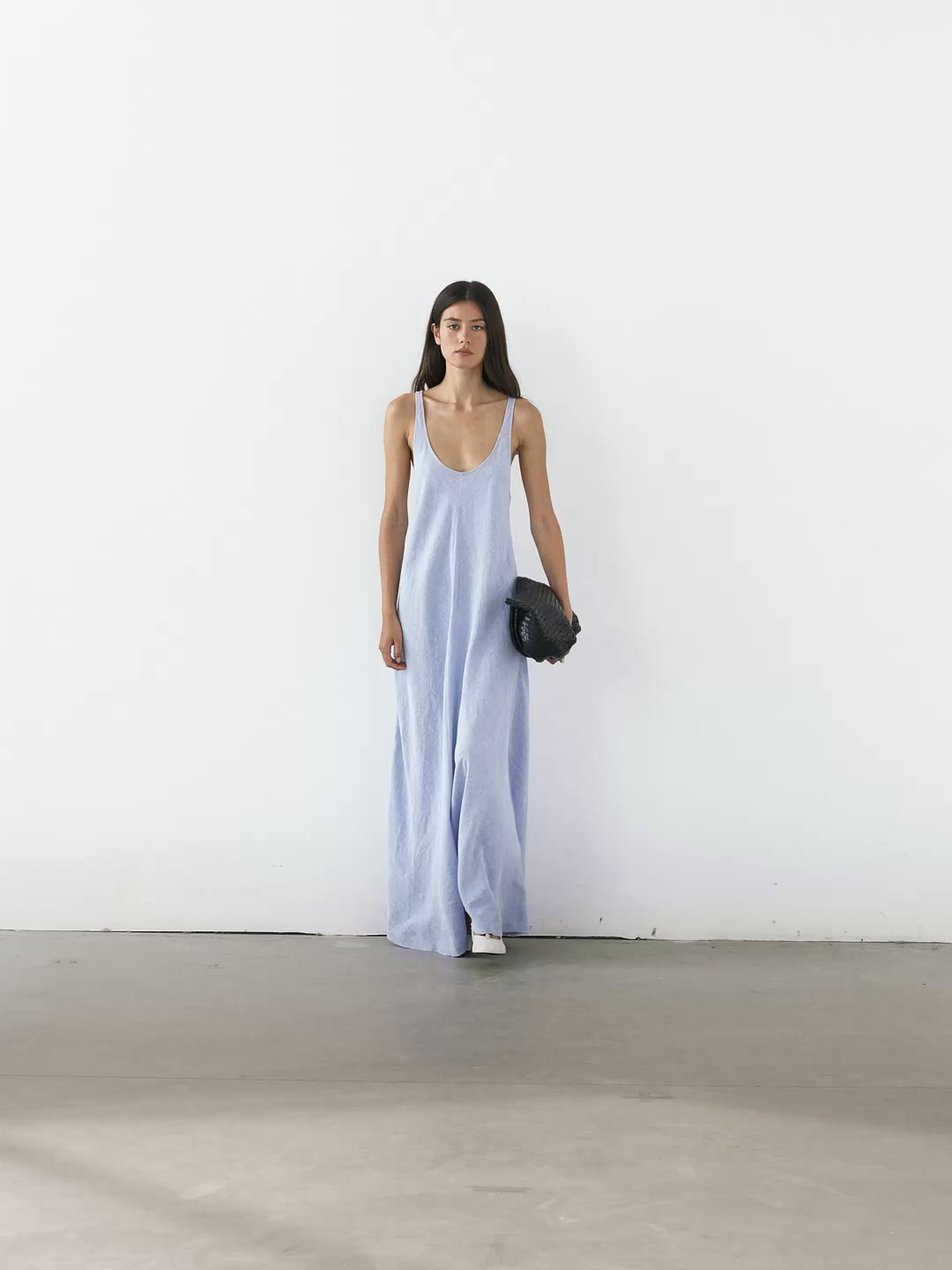 Long flowing dress with back detail